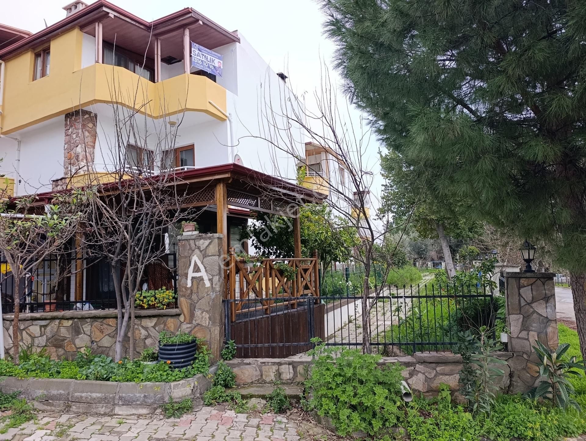 Kazdağları Deniz Manzaralı Köşe Villa 4+1 Şömineli Özel Bahçeli - Görsel 24