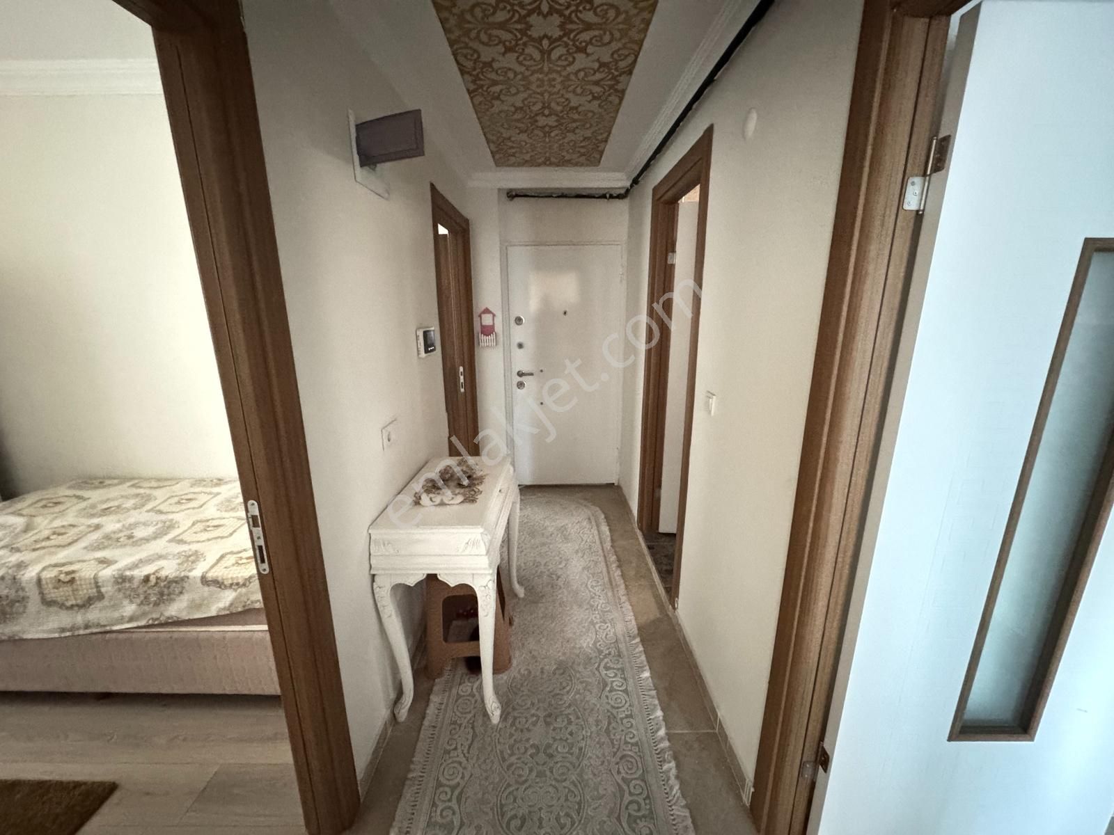 Silivri Yeni Mh. Merkezi Konumda Ara Kat 2+1 - Görsel 7