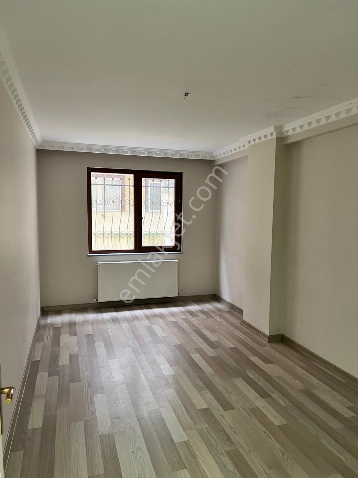 Salıpazarı Yeni Mahalle Geniş Kiralık 1+1 Daire - Görsel 11