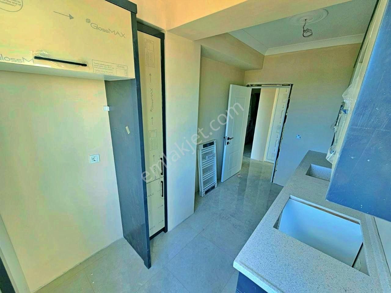 Uytundan Kadıköyde Ayrı Mutfaklı Satılık Sıfır 2+1 Daire - Görsel 34