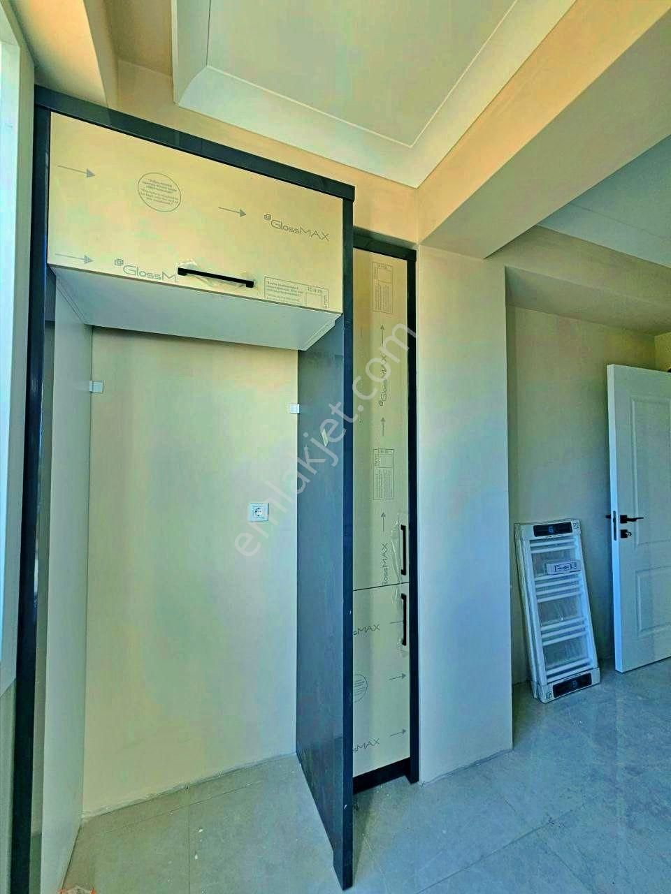 Uytundan Kadıköyde Ayrı Mutfaklı Satılık Sıfır 2+1 Daire - Görsel 17