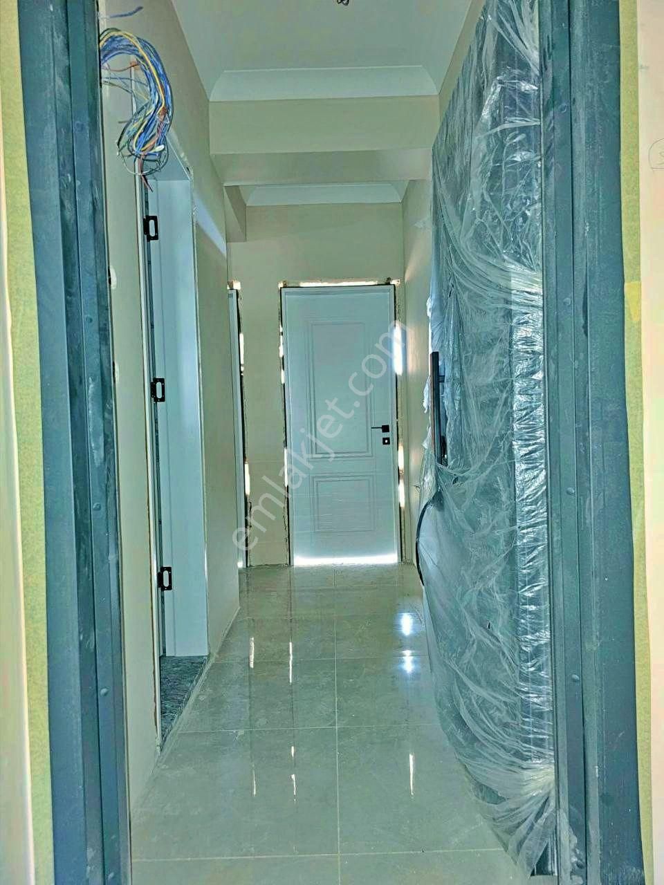 Uytundan Kadıköyde Ayrı Mutfaklı Satılık Sıfır 2+1 Daire - Görsel 12