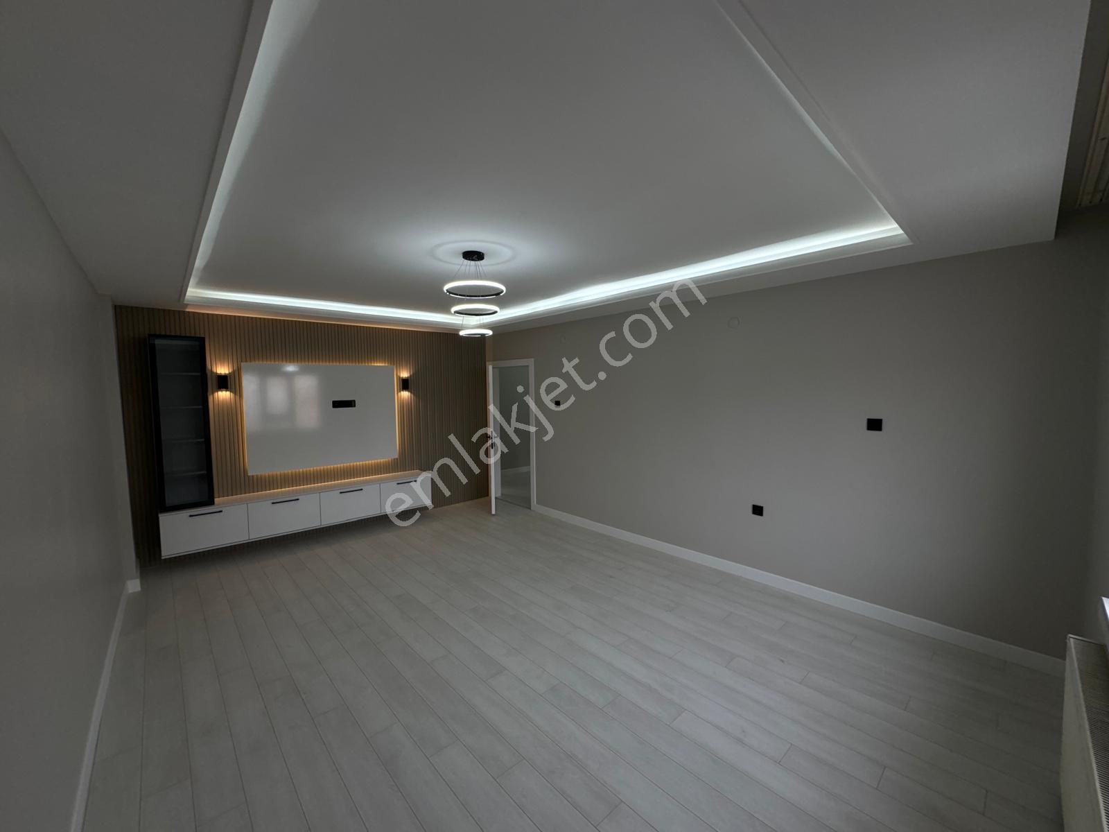 Aktif Emlak'tan Fatih Metro Dibinde 3+1 Full Yapılı Satılık Daire!!! - Görsel 21