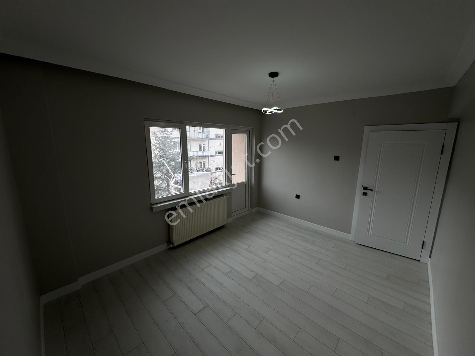 Aktif Emlak'tan Fatih Metro Dibinde 3+1 Full Yapılı Satılık Daire!!! - Görsel 32