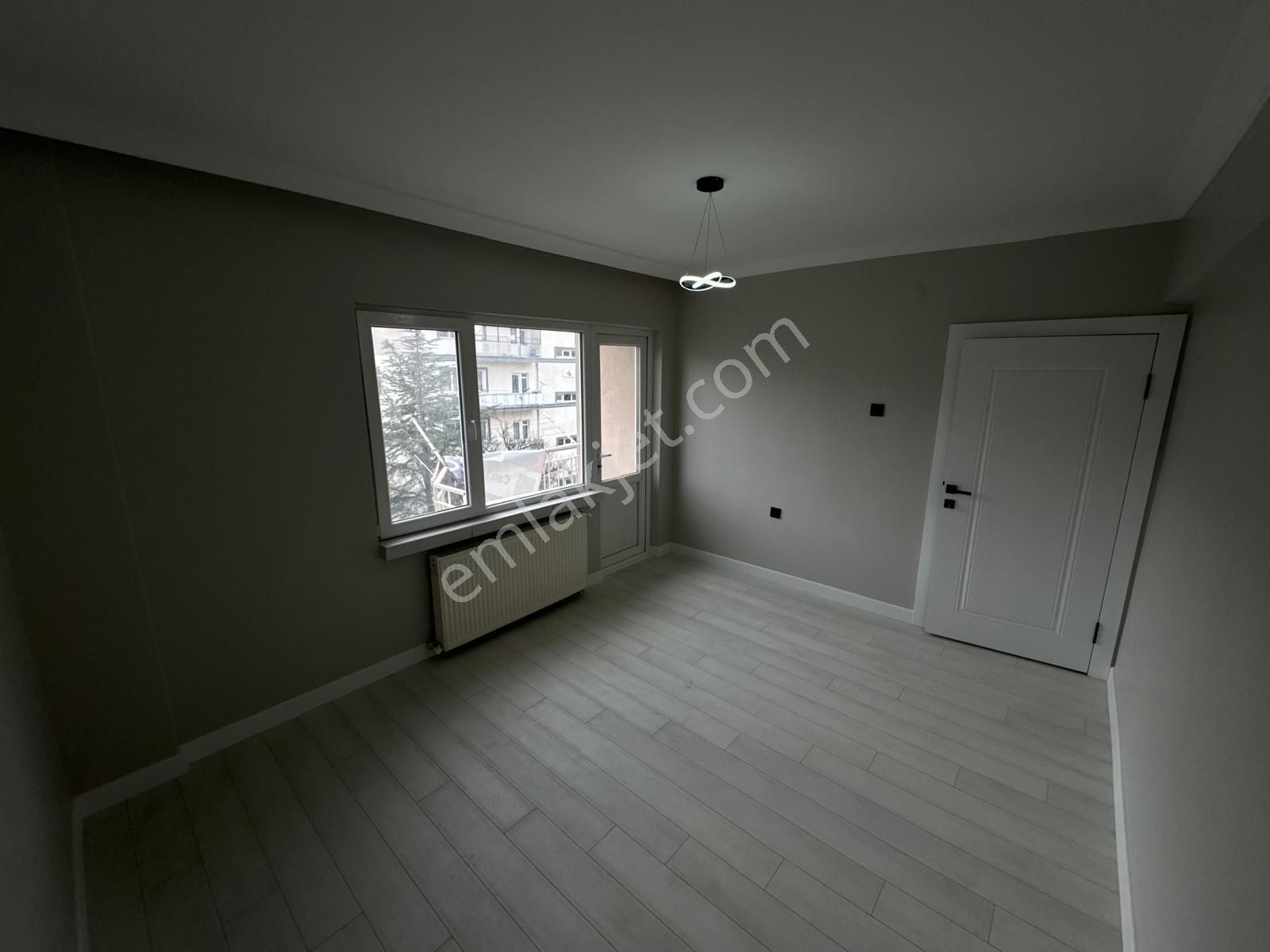 Aktif Emlak'tan Fatih Metro Dibinde 3+1 Full Yapılı Satılık Daire!!! - Görsel 34