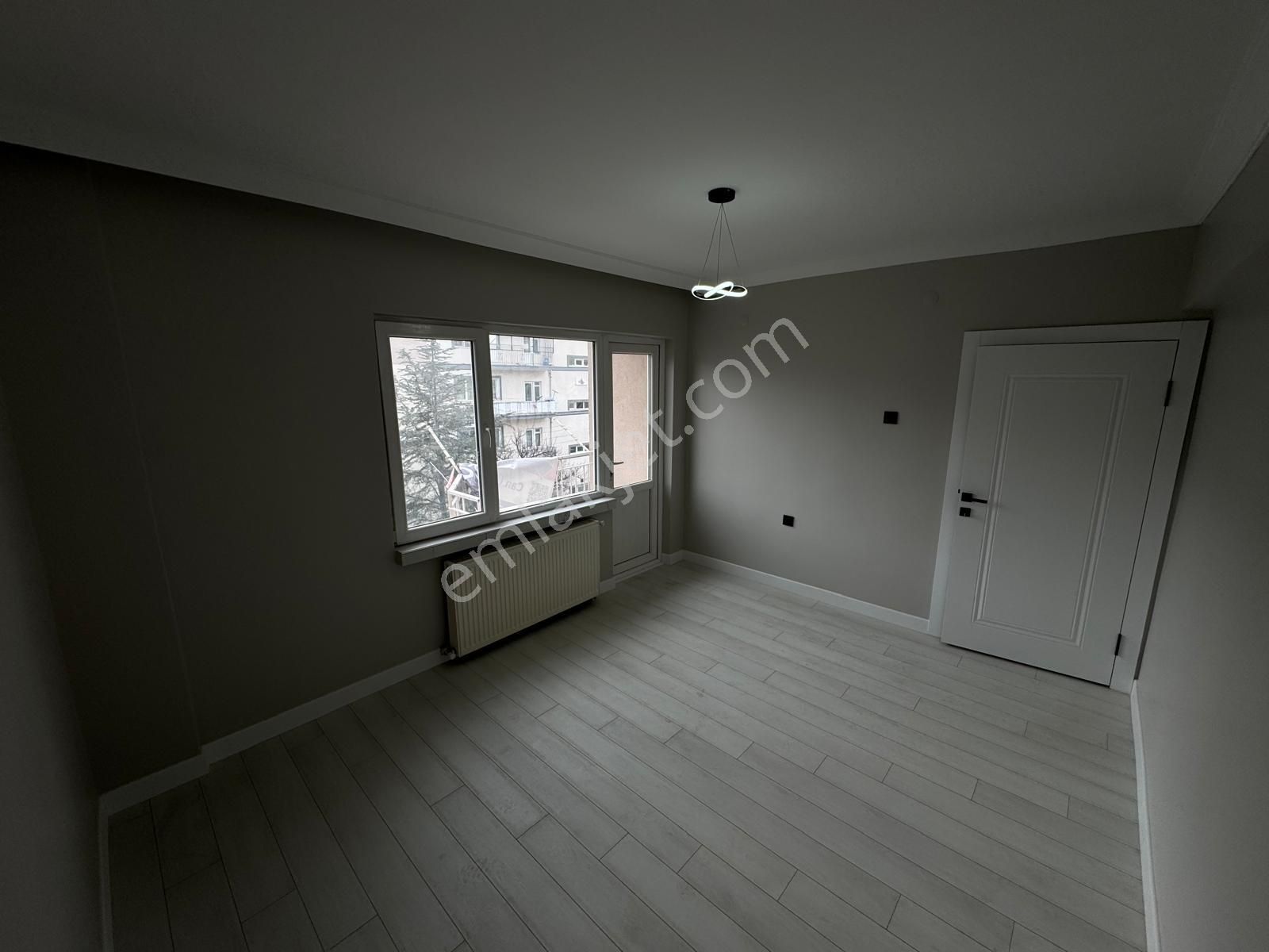 Aktif Emlak'tan Fatih Metro Dibinde 3+1 Full Yapılı Satılık Daire!!! - Görsel 33