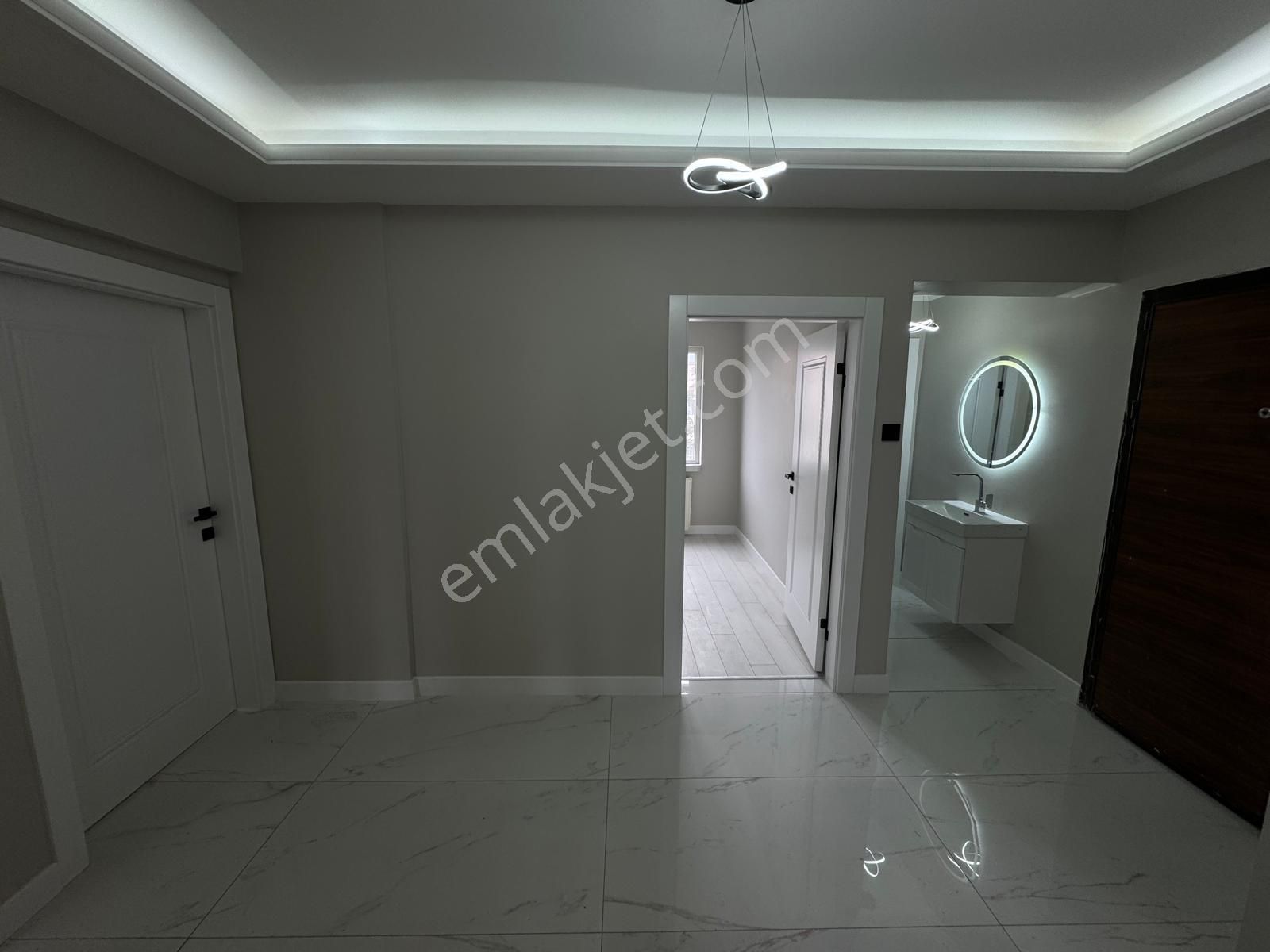 Aktif Emlak'tan Fatih Metro Dibinde 3+1 Full Yapılı Satılık Daire!!! - Görsel 14