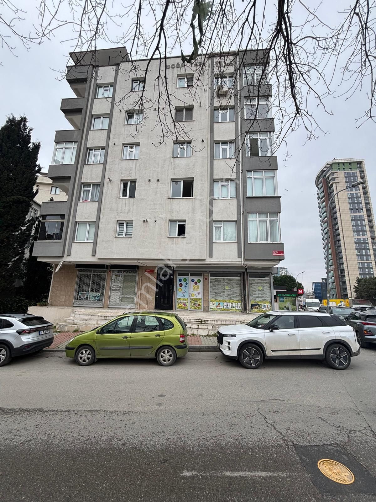Kartal Petrolişde Çanakkale Caddesine Paralel Kiralık 2+1 Daire - Görsel 22