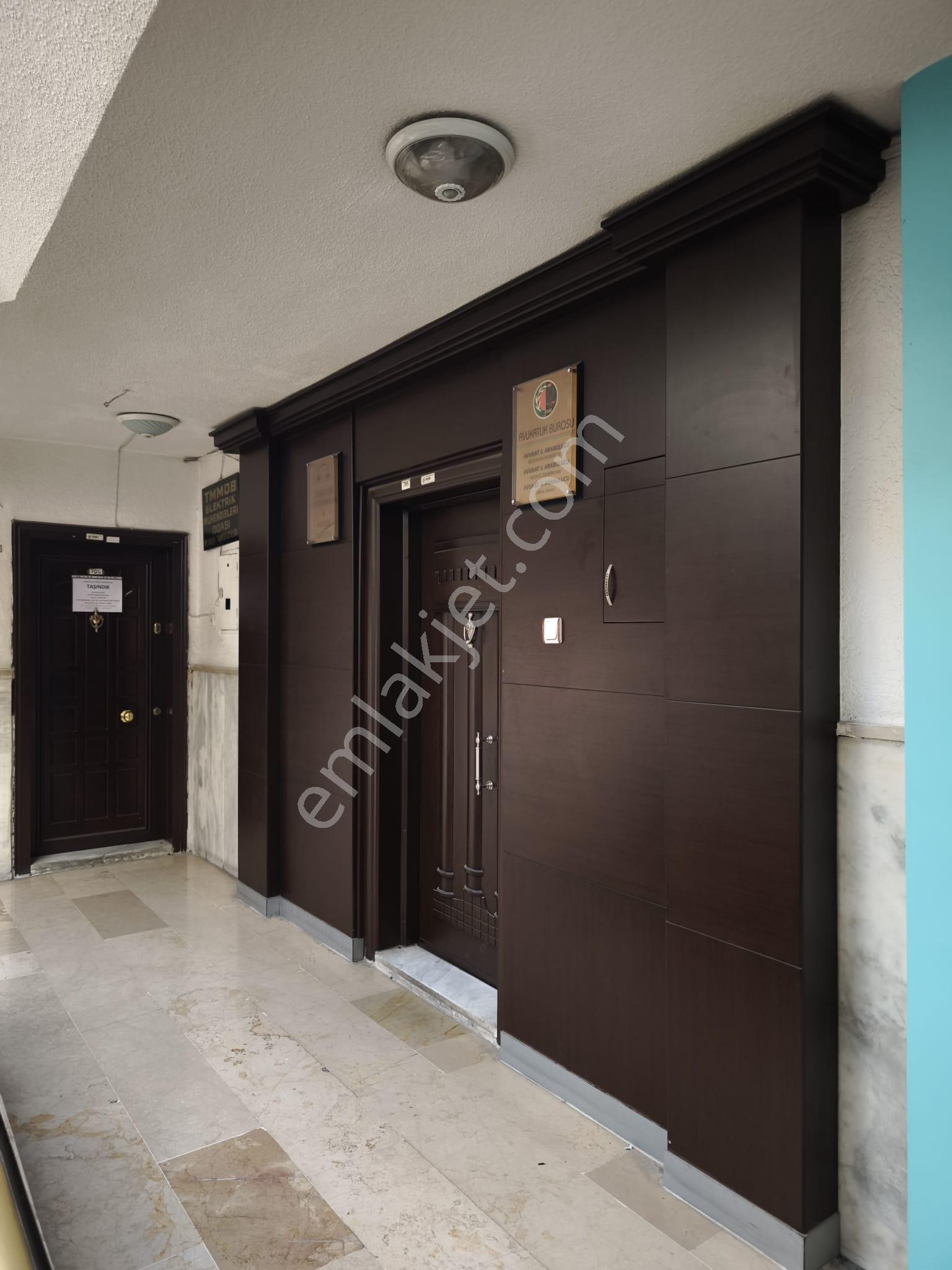 Nüve İş Merkezinde 220 M2 Satılık Dubleks Ofis