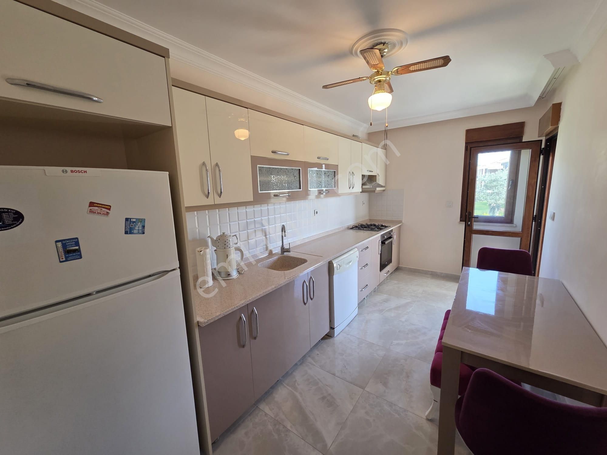 Altınoluk İlkbahar Emlaktan Havuzlu Sitede Yüksek Girişli Daire - Görsel 32