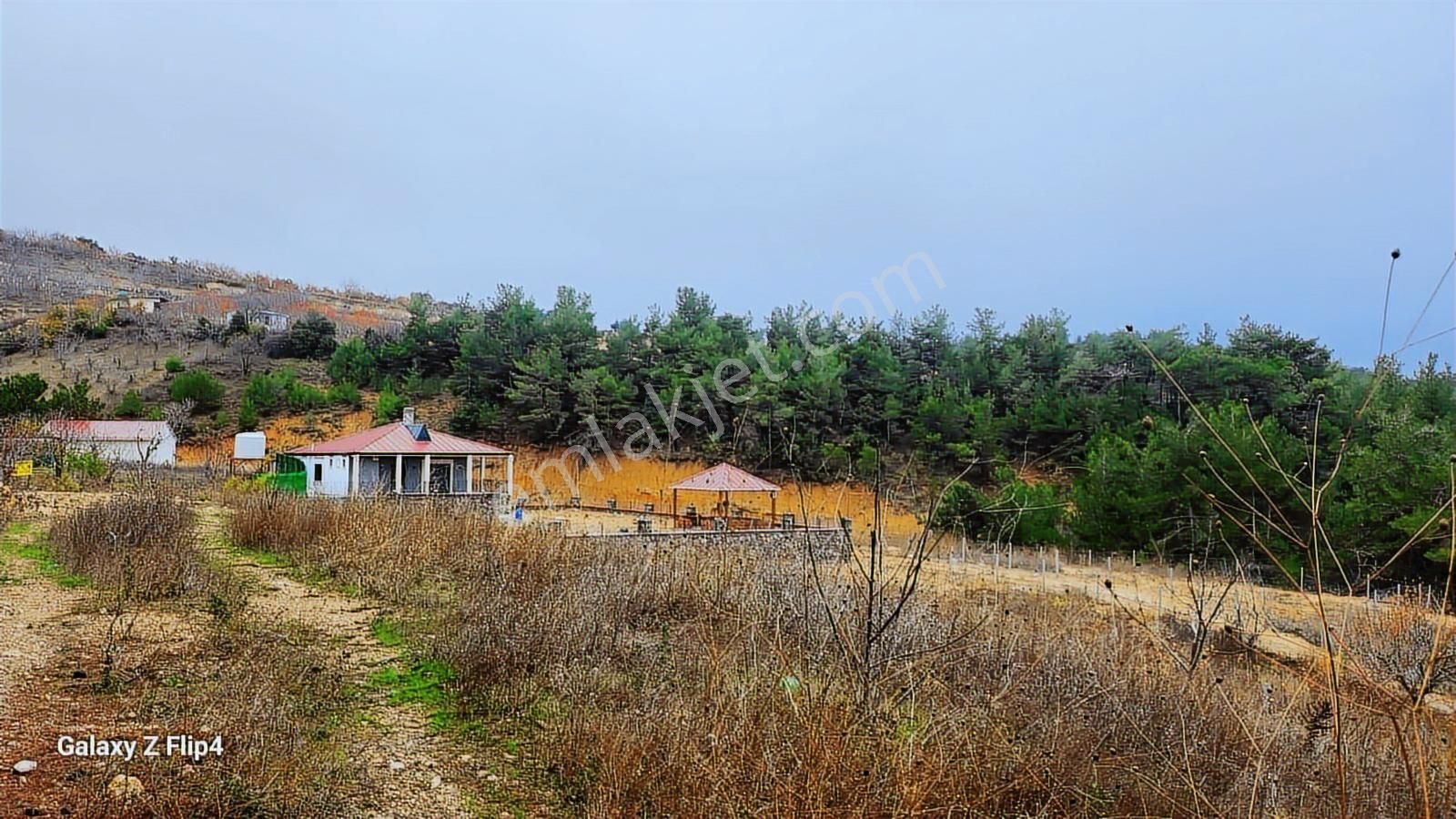 Damlacıkta 500m2 Satılık Bahçe - Görsel 4