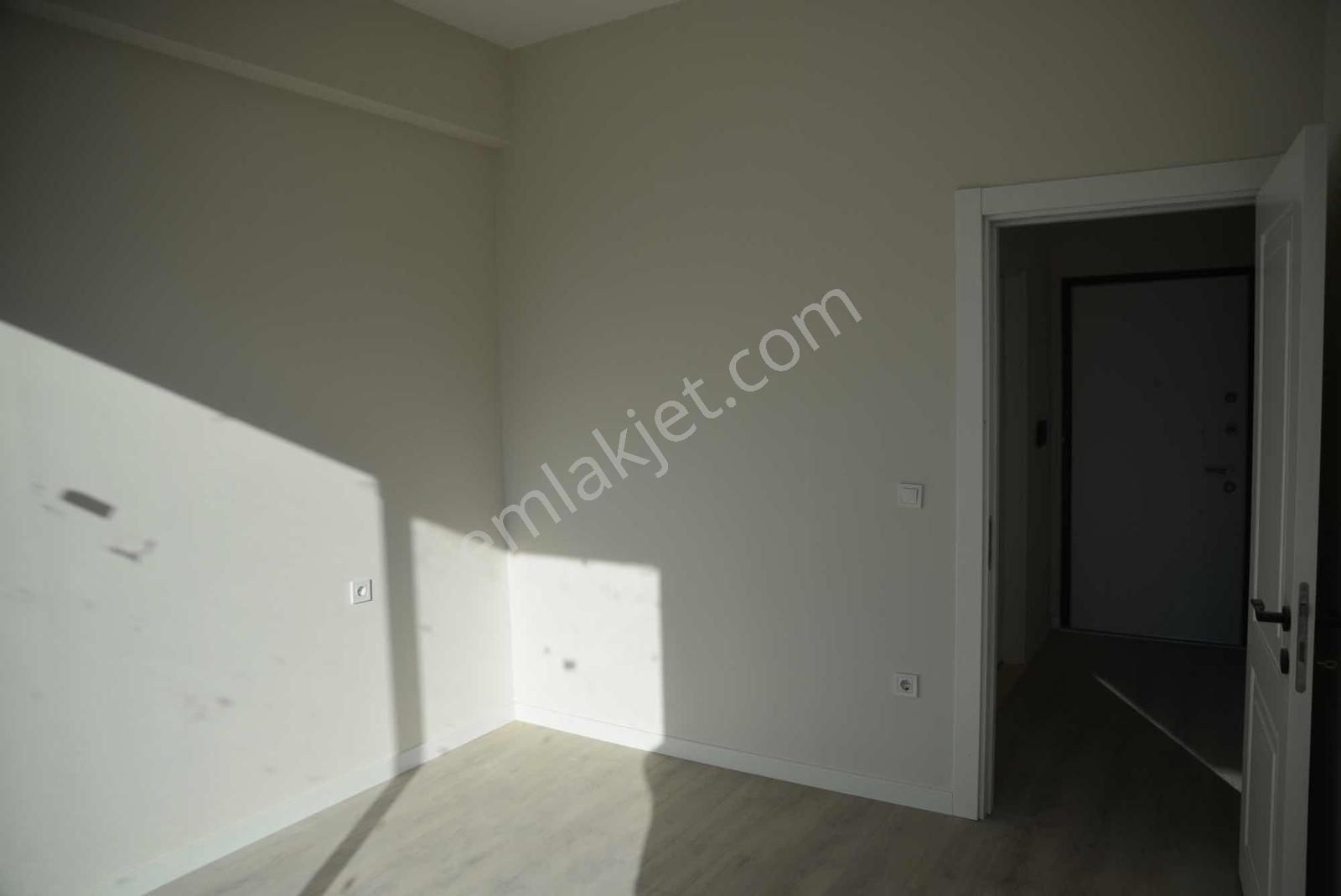 İzmir Balatçık'ta İnci Suit Projesinde Satılık 1+1 Daire - Görsel 22