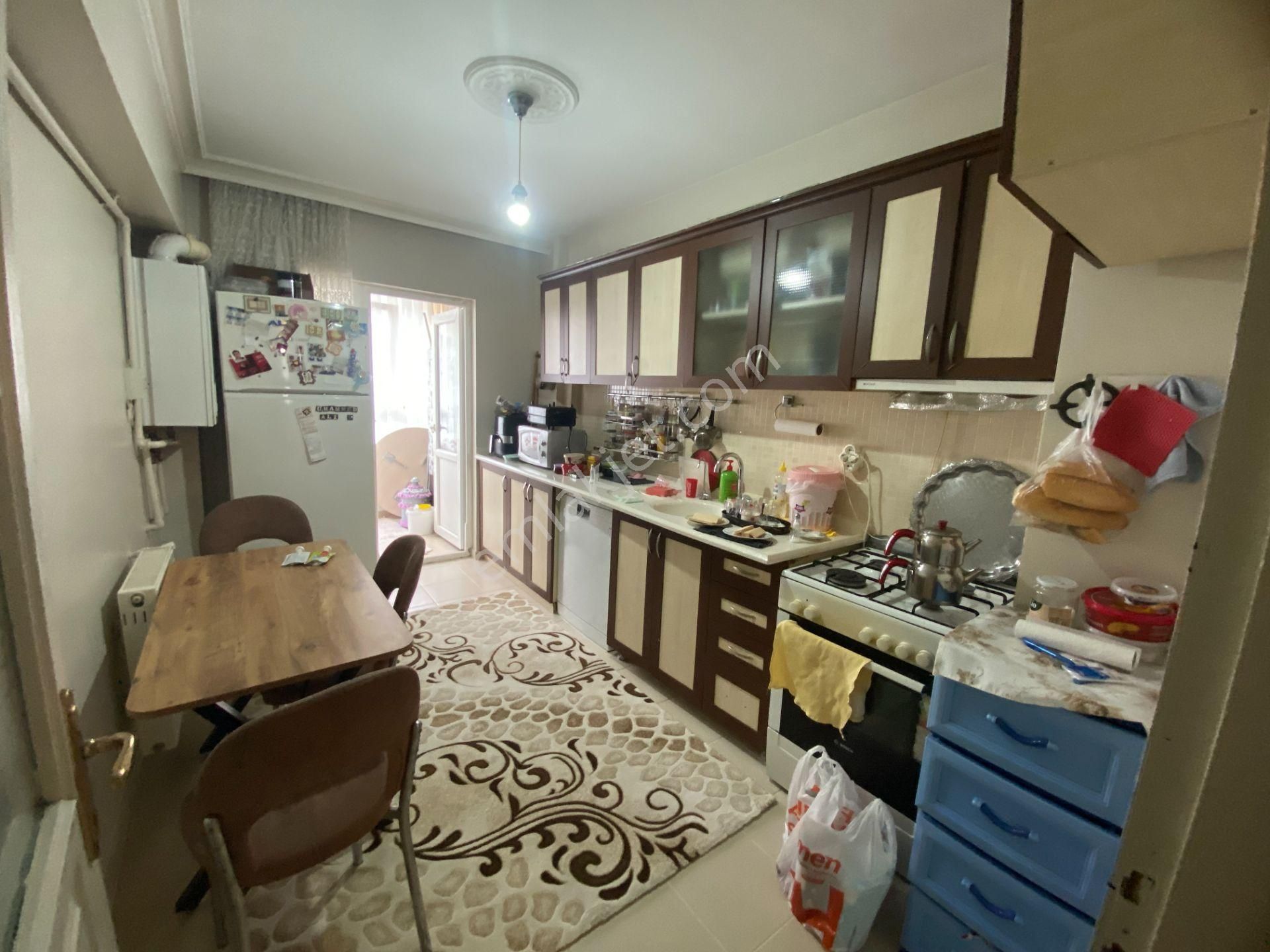 Elvan Mah. 2+1 Okul Yanı Satılık 3.katta 100 M2 Daire - Görsel 2