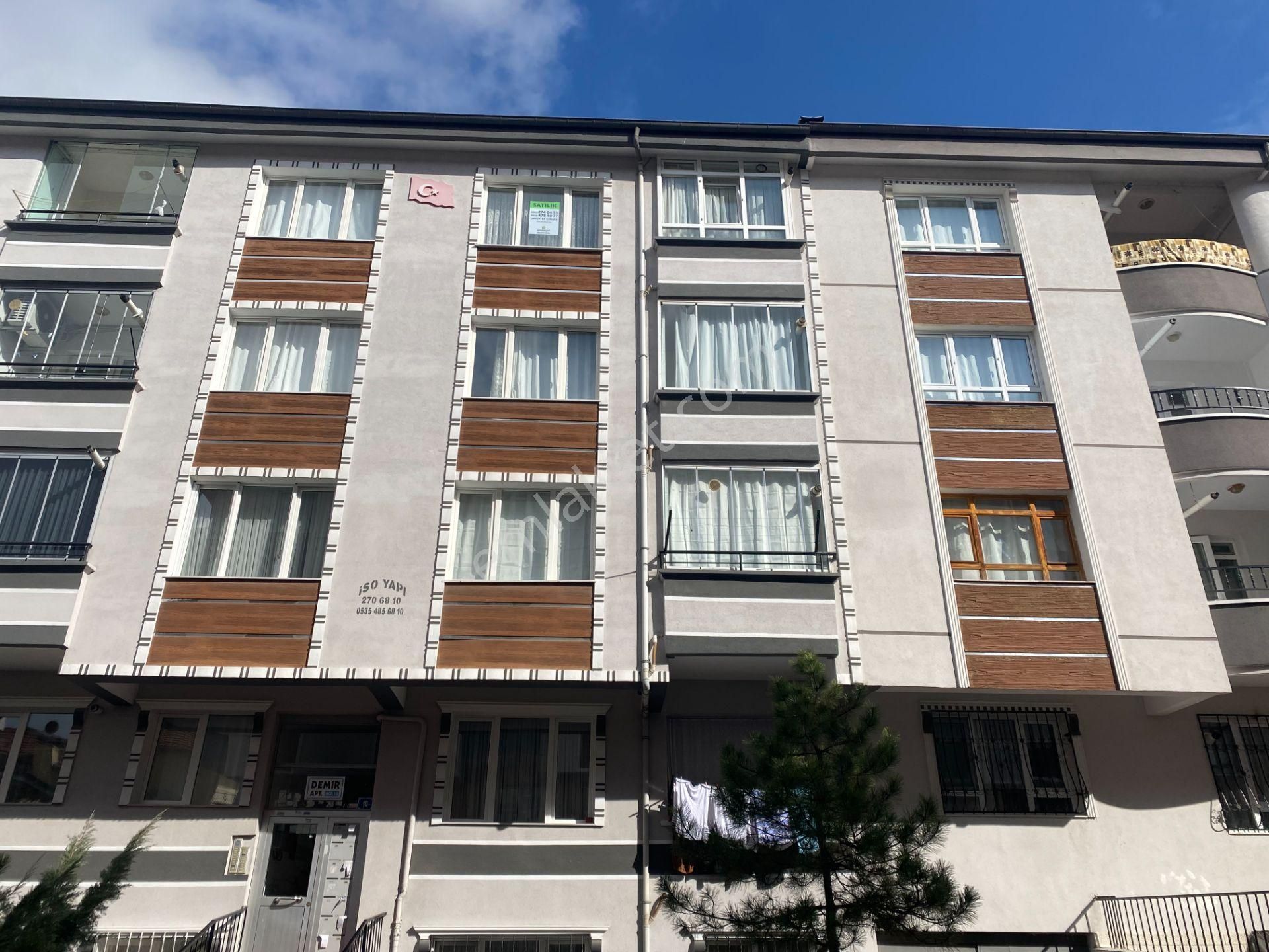 Elvan Mah. 2+1 Okul Yanı Satılık 3.katta 100 M2 Daire