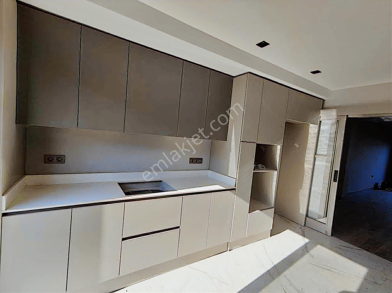 Qzen'den Görecede Bağımsız Bahçeli 262 M2 4+1 Geniş Triblex - Görsel 30