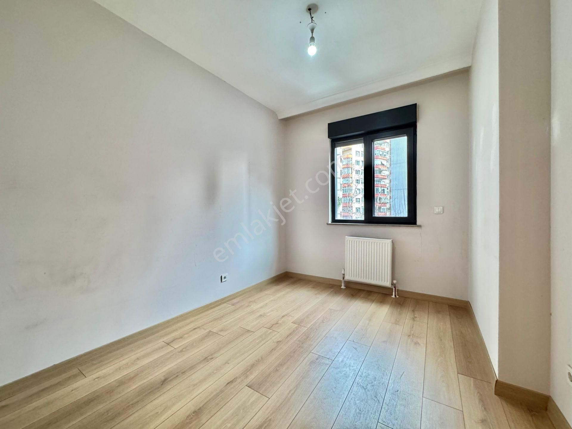 Suadiye De Bağdat Cad. Ve Marmaray'a Yakın Balkonlu 5 Yaşında Boş 3+1 Daire Kadıköy İstanbul - Görsel 18