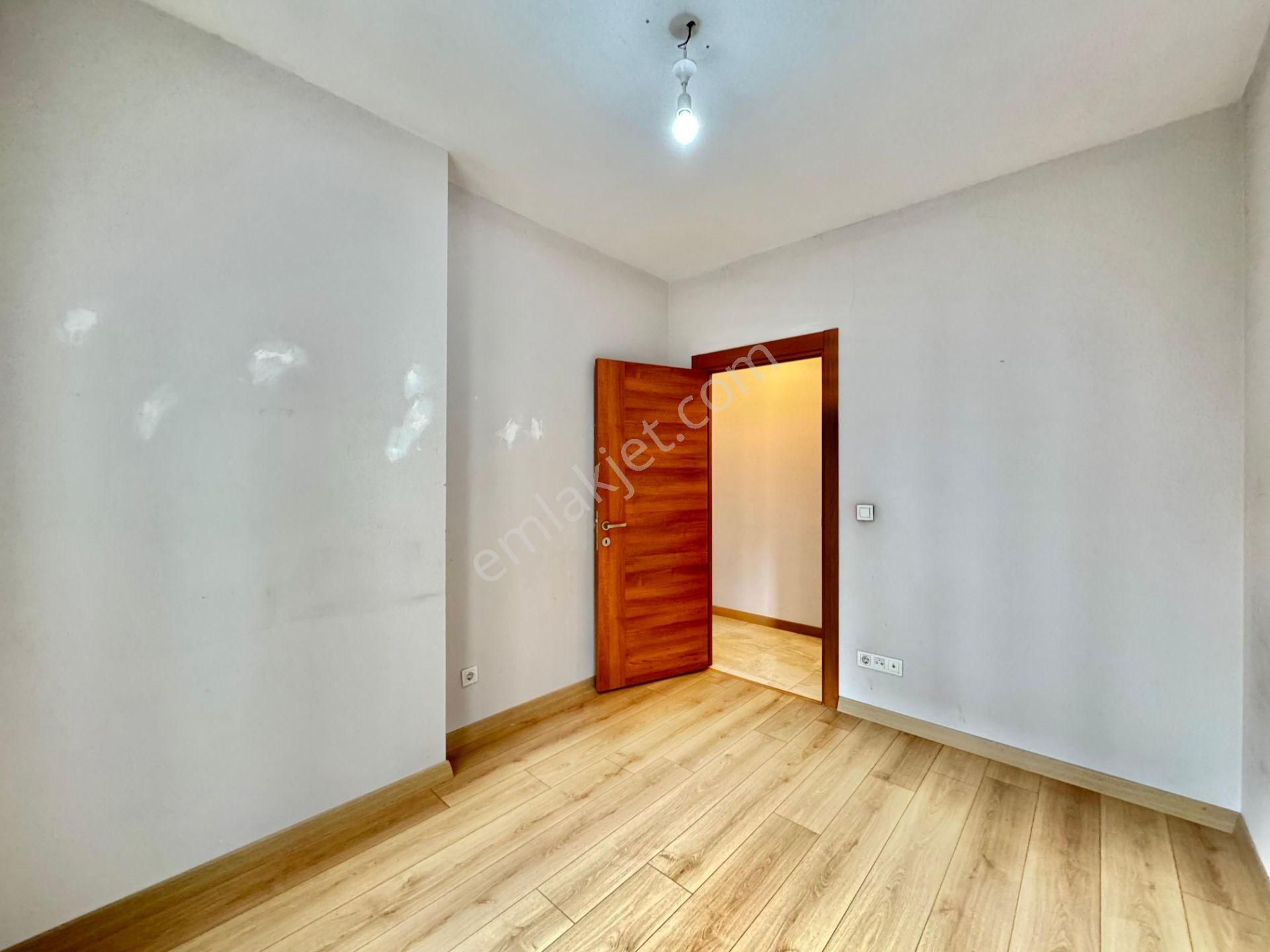 Suadiye De Bağdat Cad. Ve Marmaray'a Yakın Balkonlu 5 Yaşında Boş 3+1 Daire Kadıköy İstanbul - Görsel 19