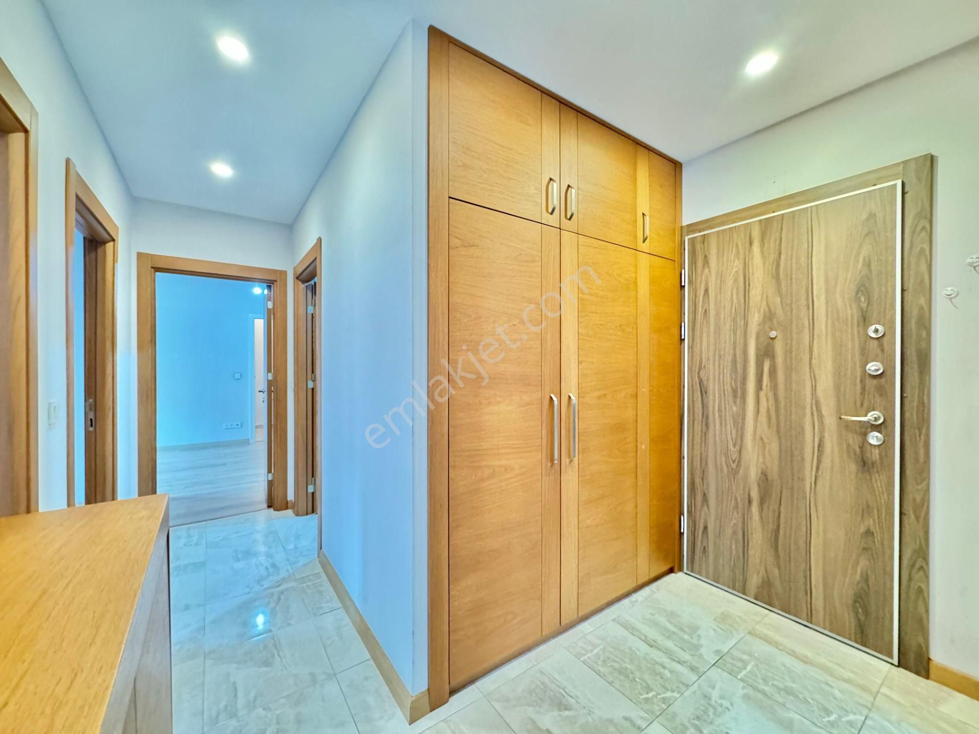 Suadiye De Bağdat Cad. Ve Marmaray'a Yakın Balkonlu 5 Yaşında Boş 3+1 Daire Kadıköy İstanbul - Görsel 20