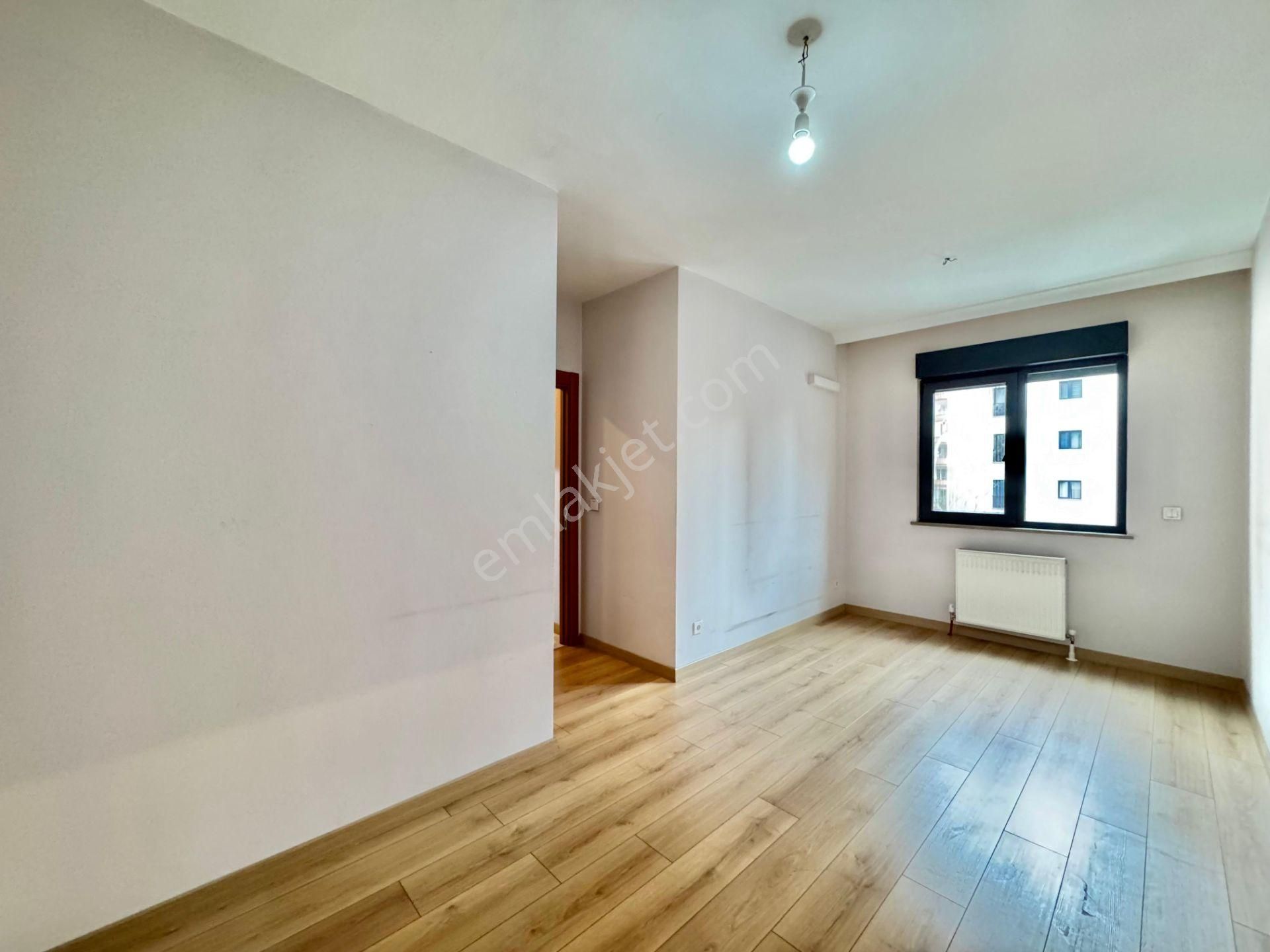 Suadiye De Bağdat Cad. Ve Marmaray'a Yakın Balkonlu 5 Yaşında Boş 3+1 Daire Kadıköy İstanbul - Görsel 10