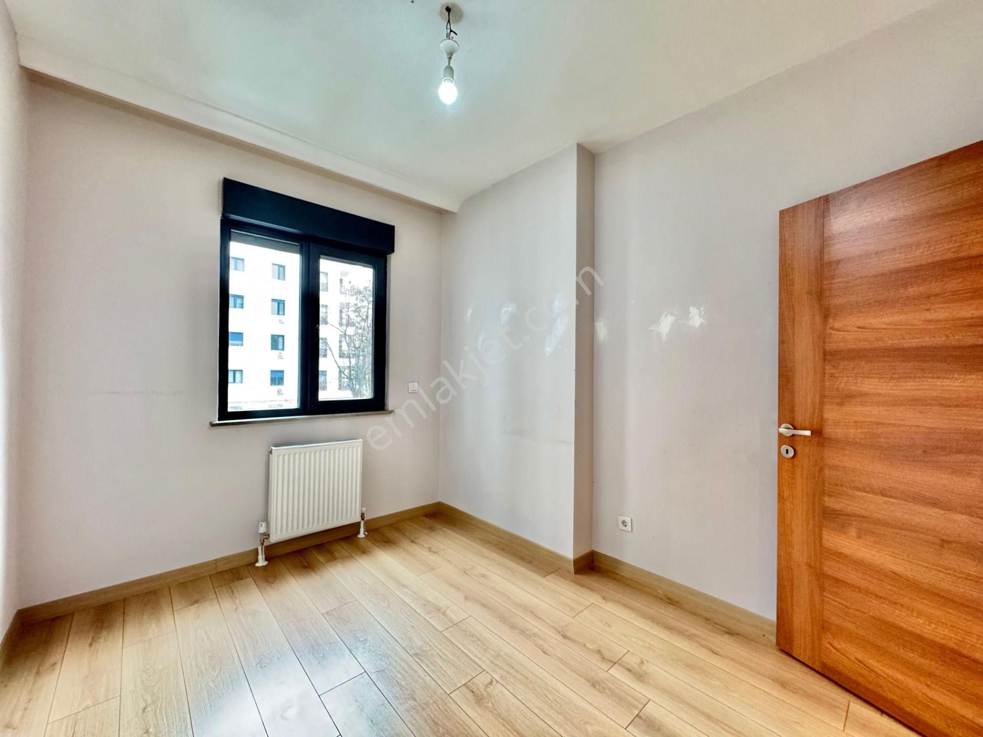 Suadiye De Bağdat Cad. Ve Marmaray'a Yakın Balkonlu 5 Yaşında Boş 3+1 Daire Kadıköy İstanbul - Görsel 17