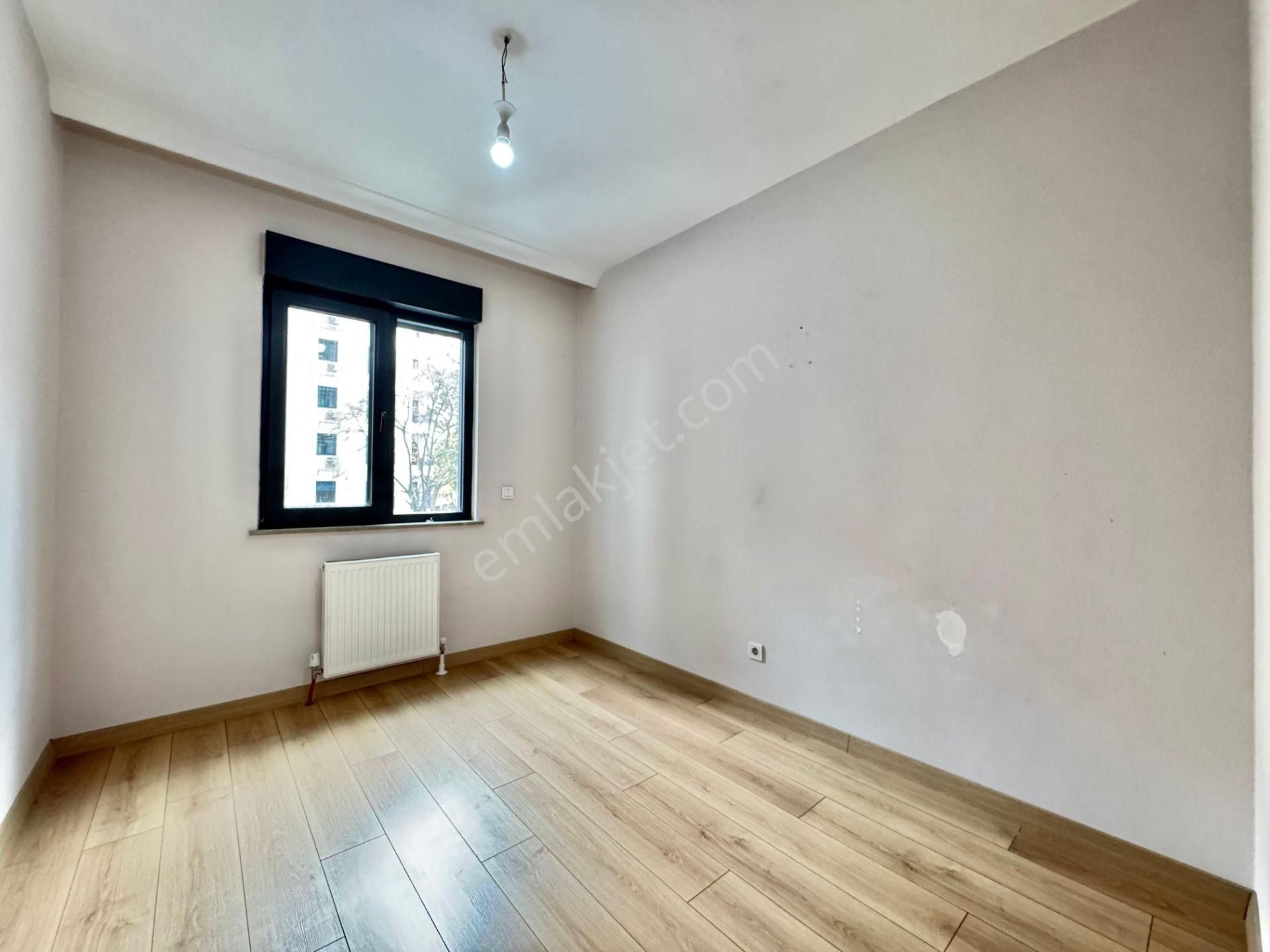 Suadiye De Bağdat Cad. Ve Marmaray'a Yakın Balkonlu 5 Yaşında Boş 3+1 Daire Kadıköy İstanbul - Görsel 12