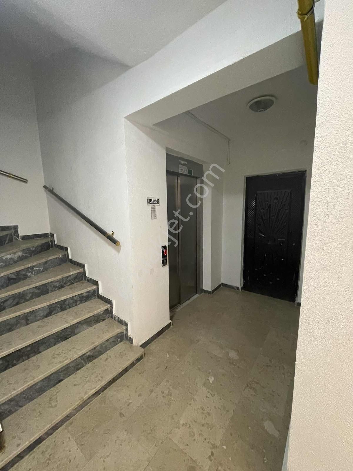 71 Evler Hastanesi Yakını Asansörlü Yerden Isıtmalı 3+1 - Görsel 11