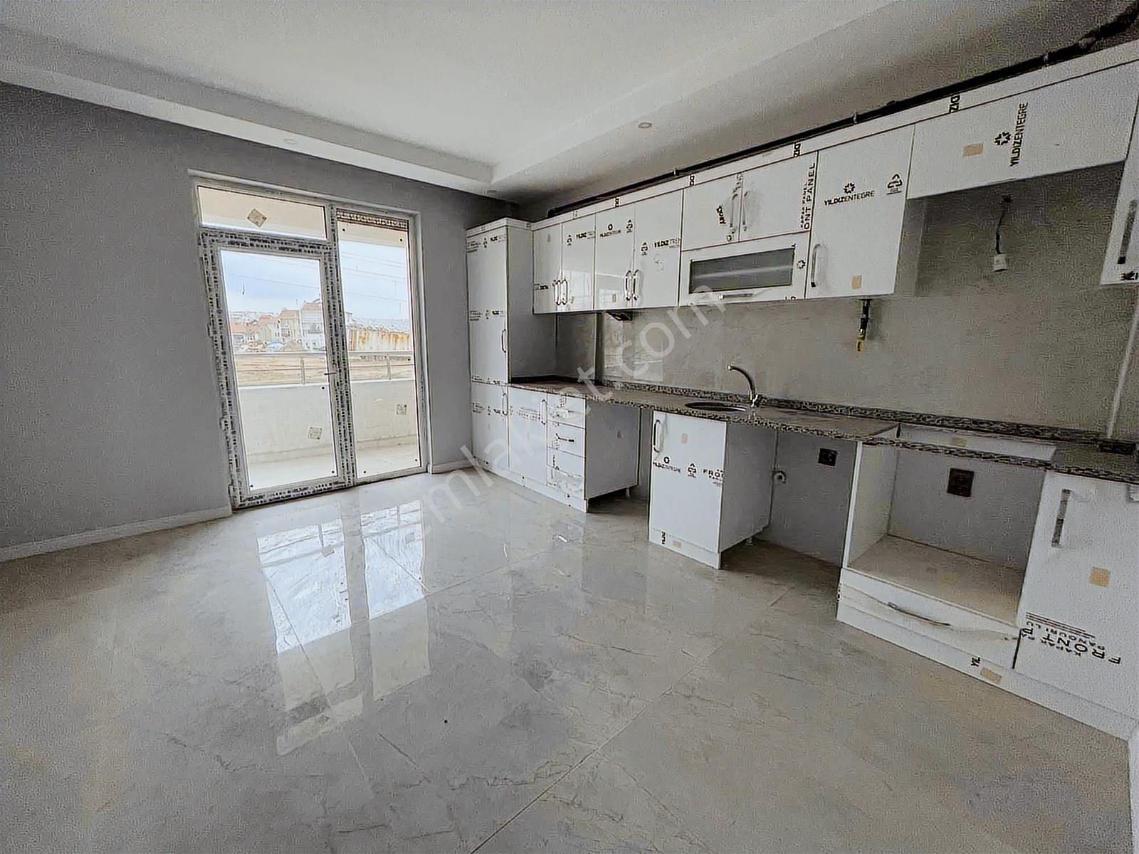 71 Evler Hastanesi Yakını Asansörlü Yerden Isıtmalı 3+1 - Görsel 2