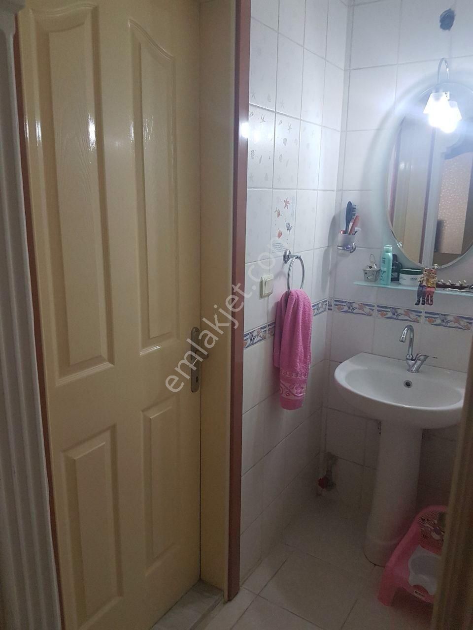 Ender Uysal Gayrimenkulden Konumu Güzel Satılık Geniş 2+1 Daire... - Görsel 7