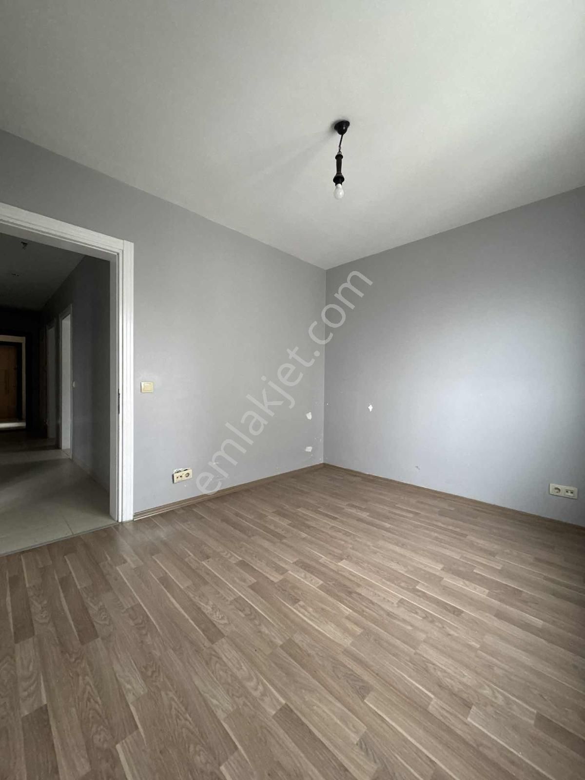 Kiptaş 5 Etap Sitesi İçerisinde Satılık 2+1 Arakat Daire - Görsel 7