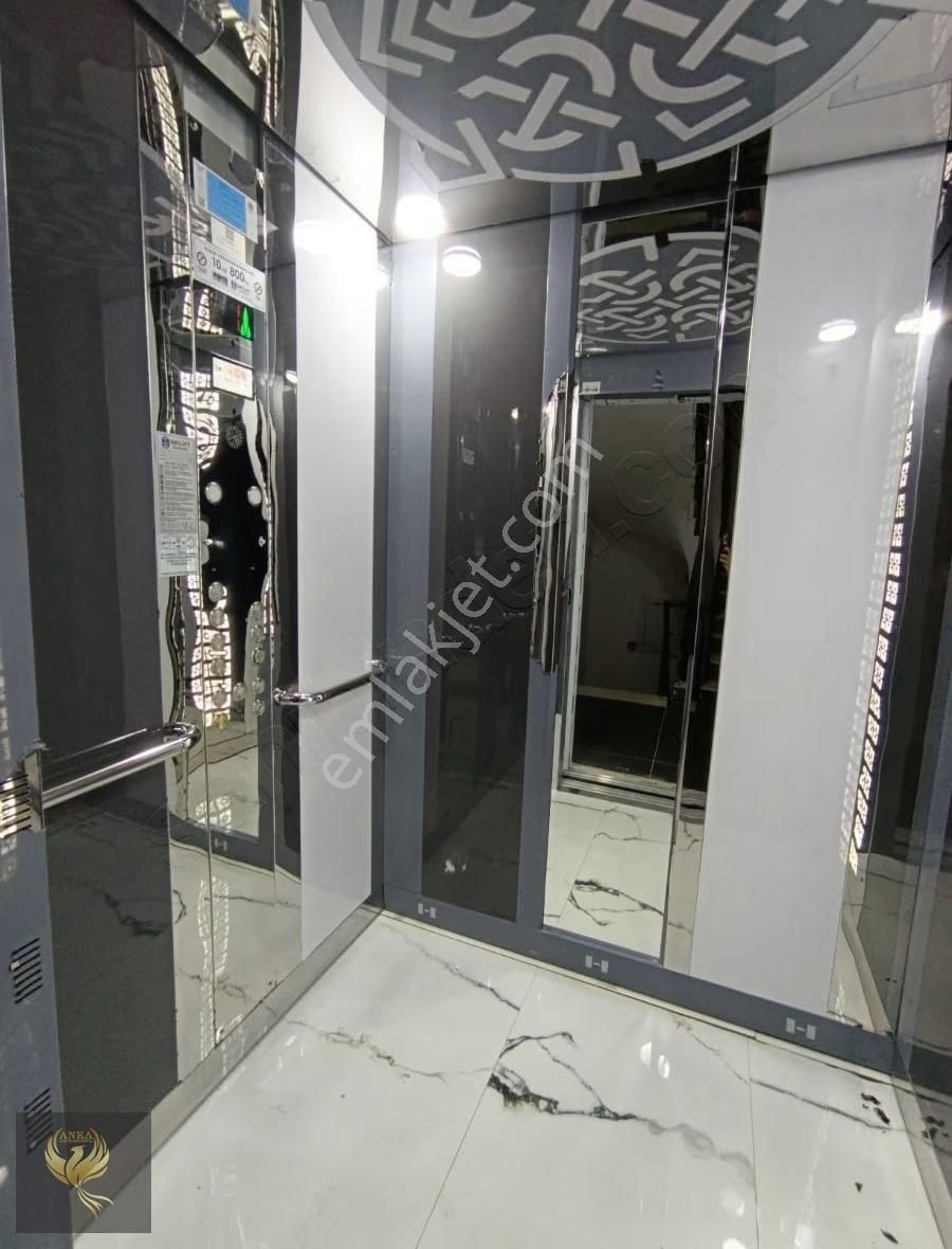 Tramwaya Sahile Yürüme Satılık Eşyalı 1+1 Daire - Görsel 17