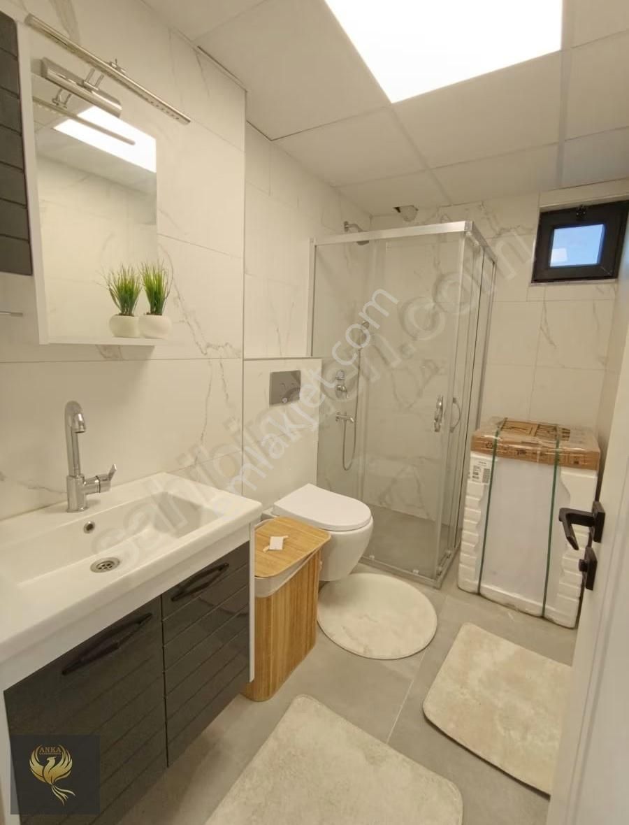 Tramwaya Sahile Yürüme Satılık Eşyalı 1+1 Daire - Görsel 11