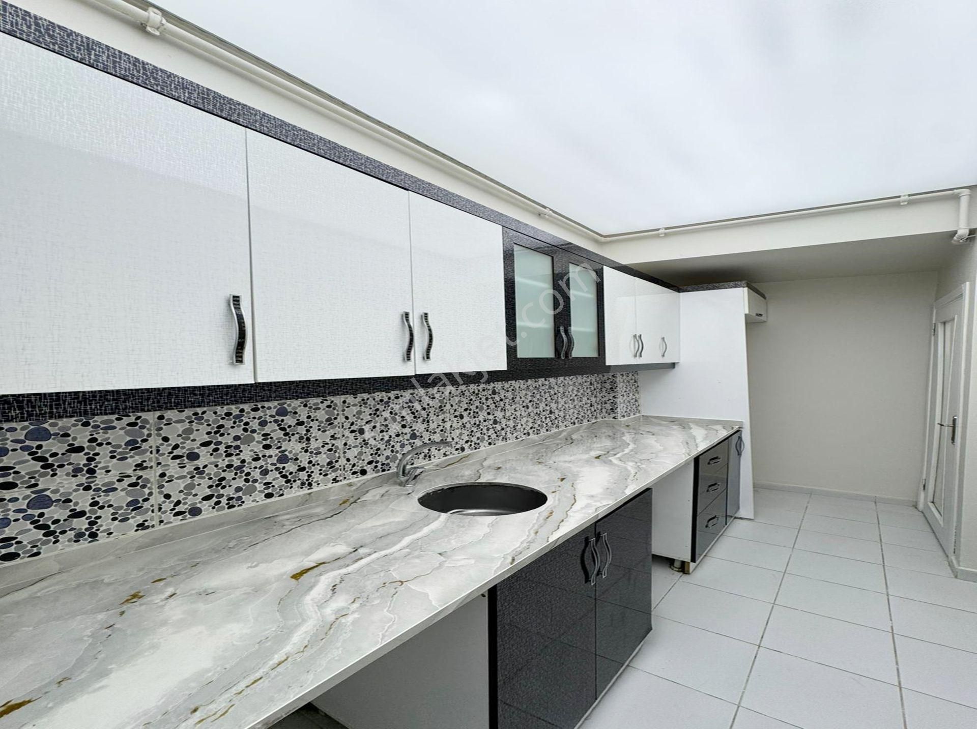 Vira Yapı'dan Kat Mülkiyetli İskanlı Ayrı Mutfak Teraslı Daire ! - Görsel 7