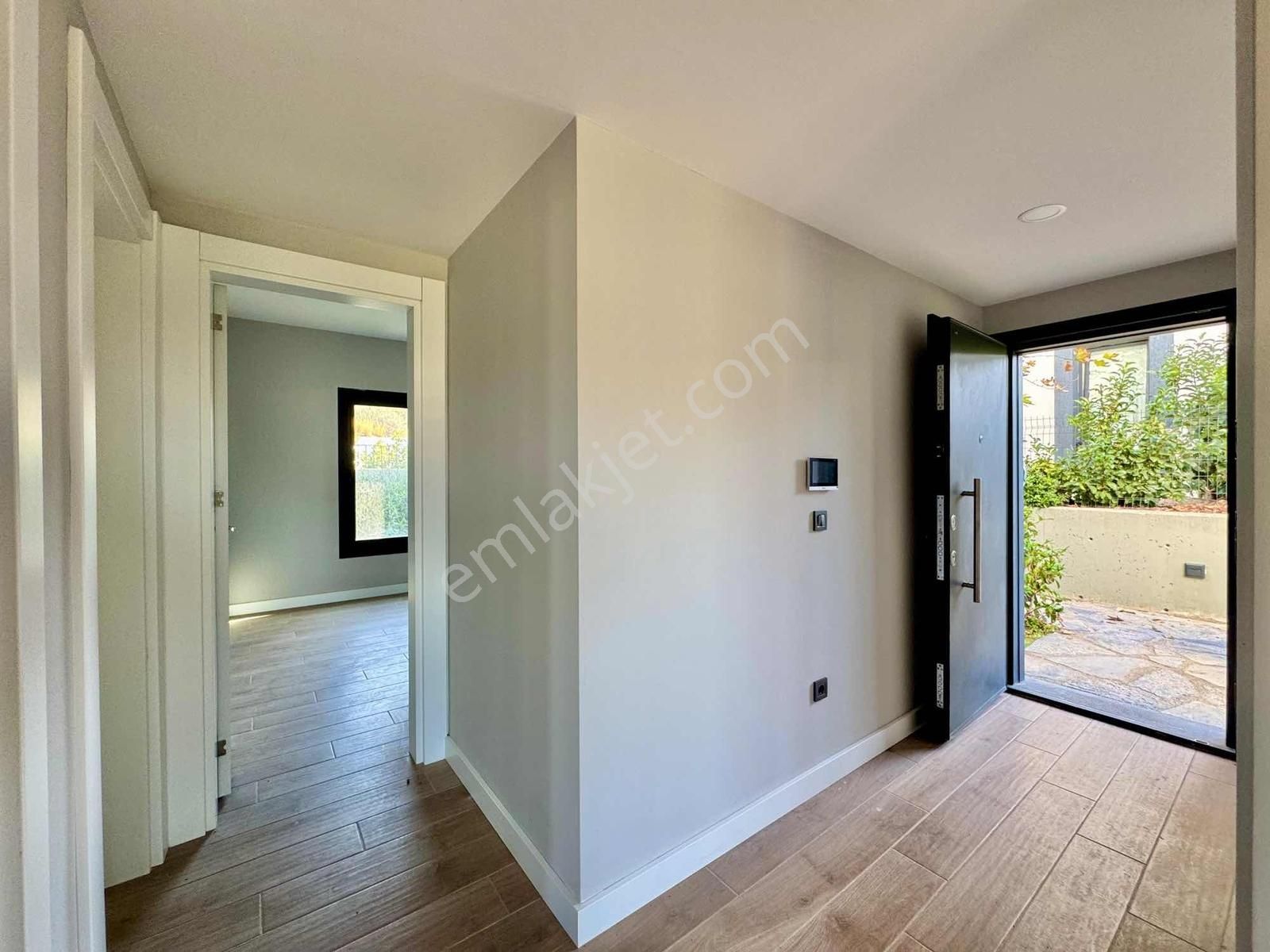 Bodrum Yokuşbaşında Satılık 2+1 Sıfır Bahçe Katı - Görsel 14