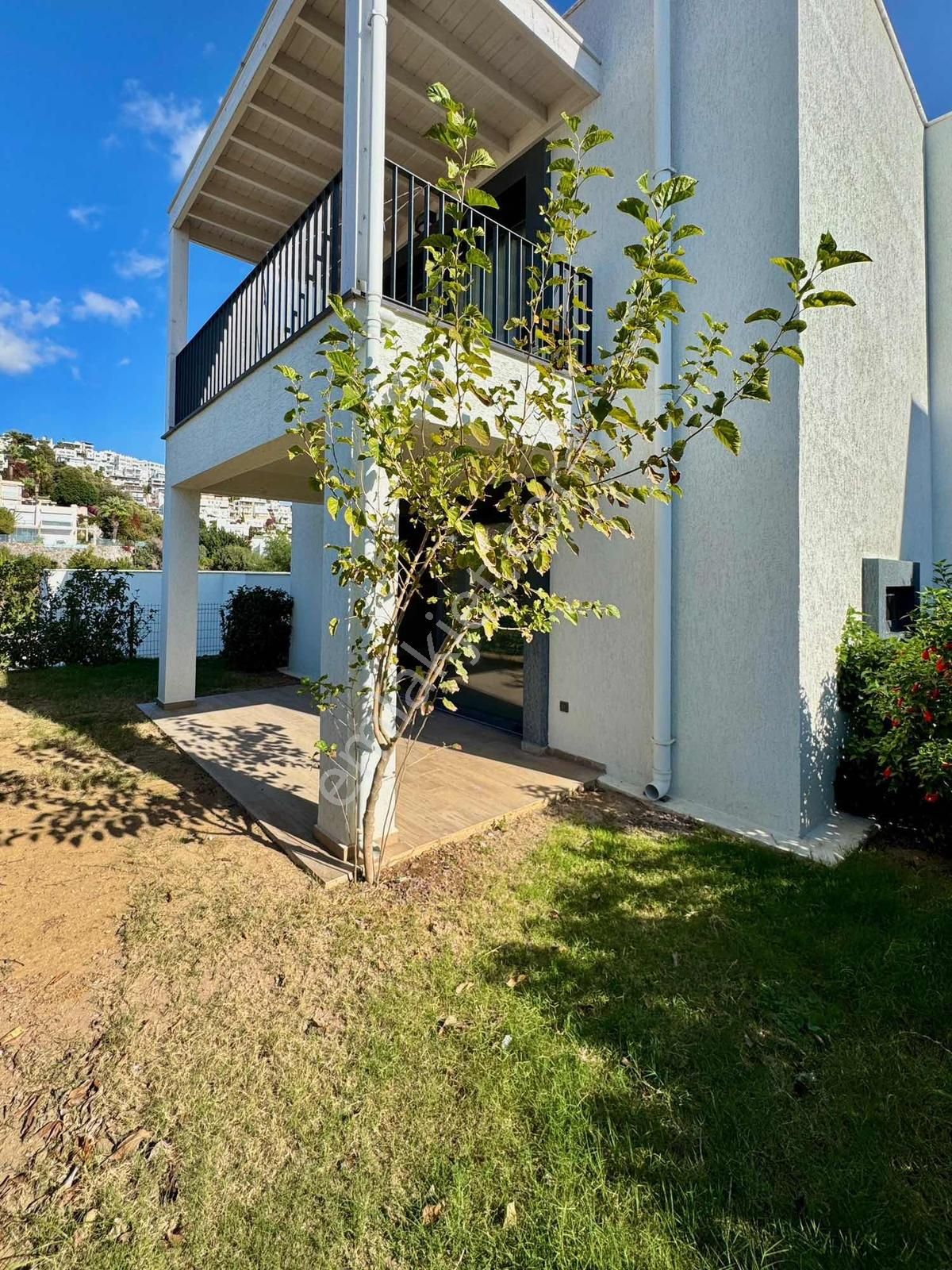 Bodrum Yokuşbaşında Satılık 2+1 Sıfır Bahçe Katı