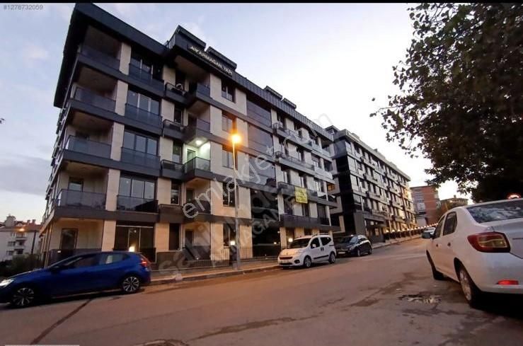 Üsküdar Altunizade Site 2+1 Bahçe Teraslı Net 109 M2 Daire - Görsel 7