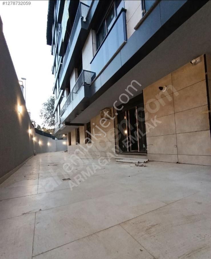 Üsküdar Altunizade Site 2+1 Bahçe Teraslı Net 109 M2 Daire - Görsel 15