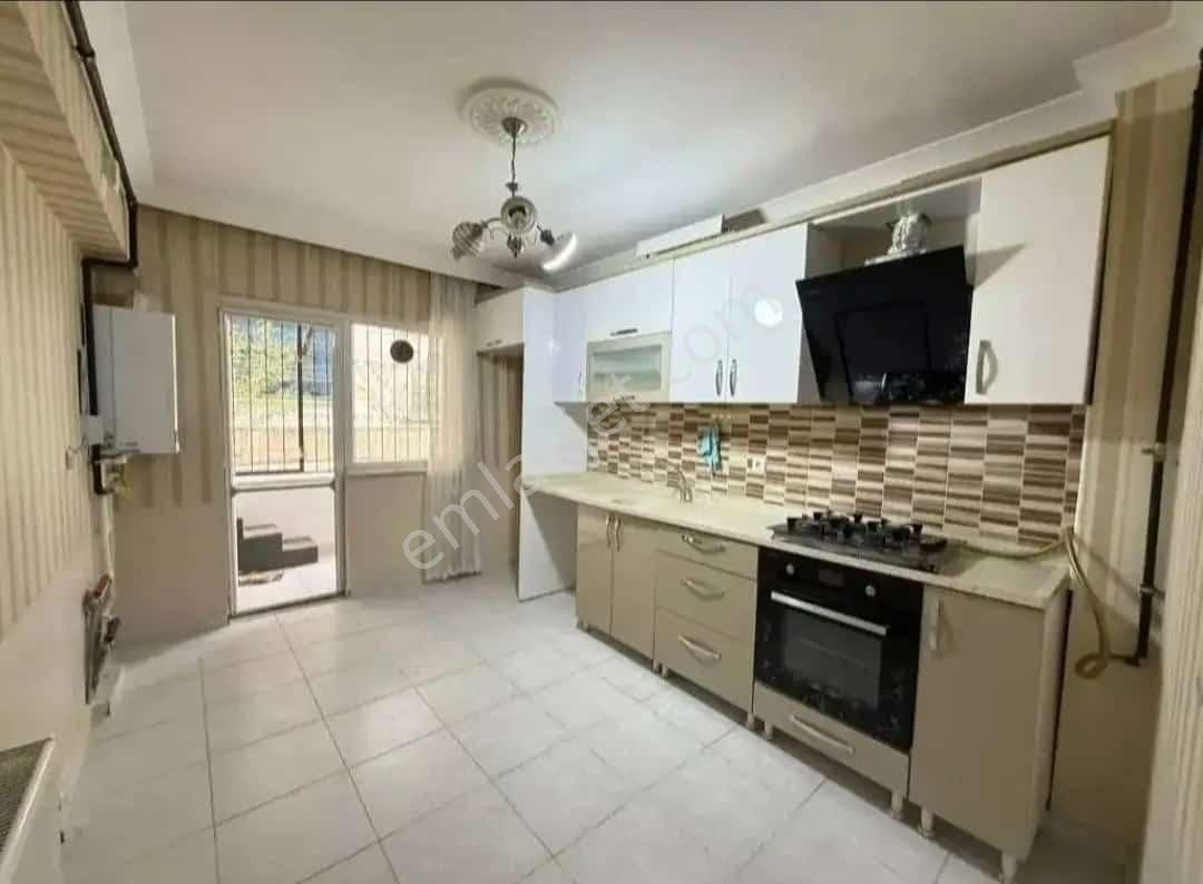 Altındağ - Başpınar Mahallesi Mevlana Parkı Yakınında 2+1 Satılık Daire !!!