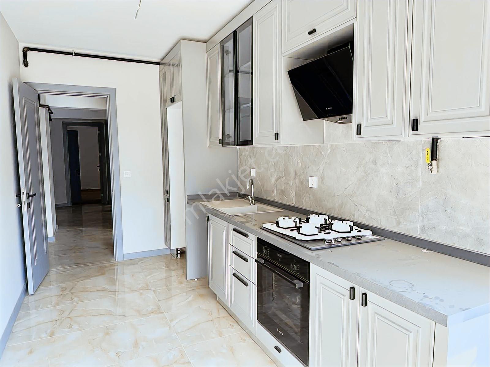 Çiğli Ataşehir Black Prestijli Konumda Kiralık Sıfır 3+1 Daire - Görsel 12