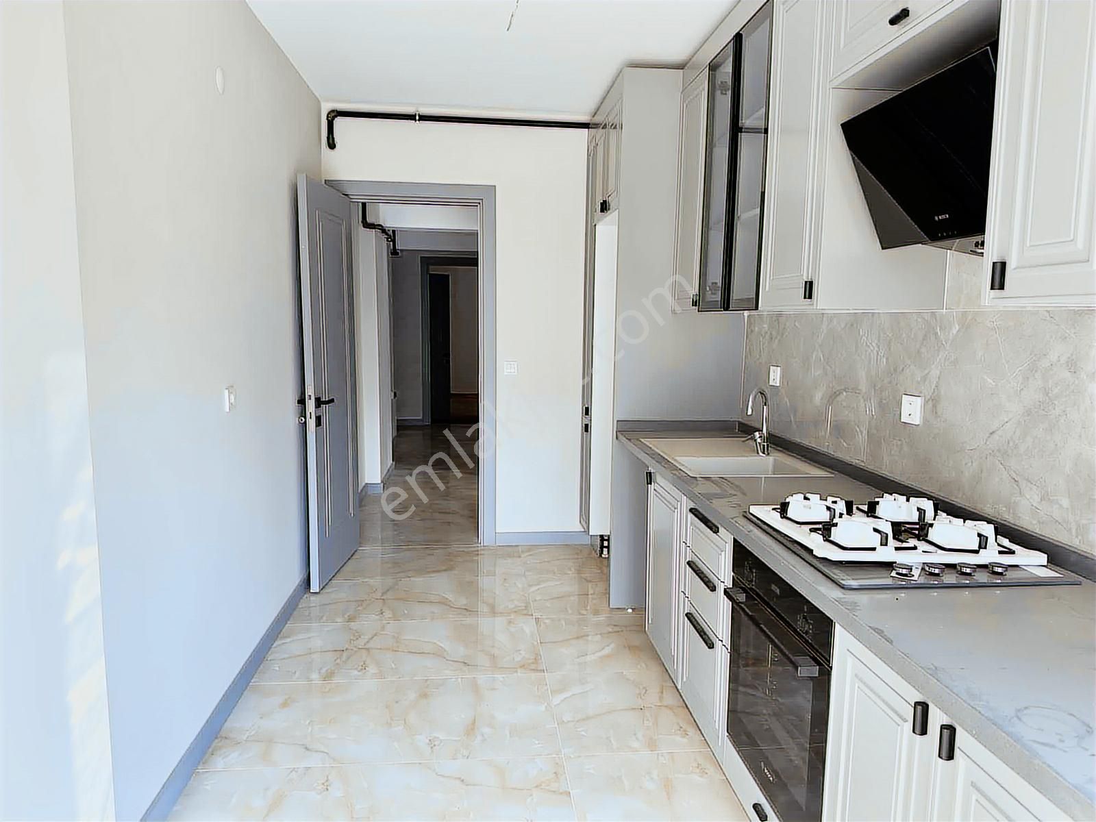 Çiğli Ataşehir Black Prestijli Konumda Kiralık Sıfır 3+1 Daire - Görsel 11