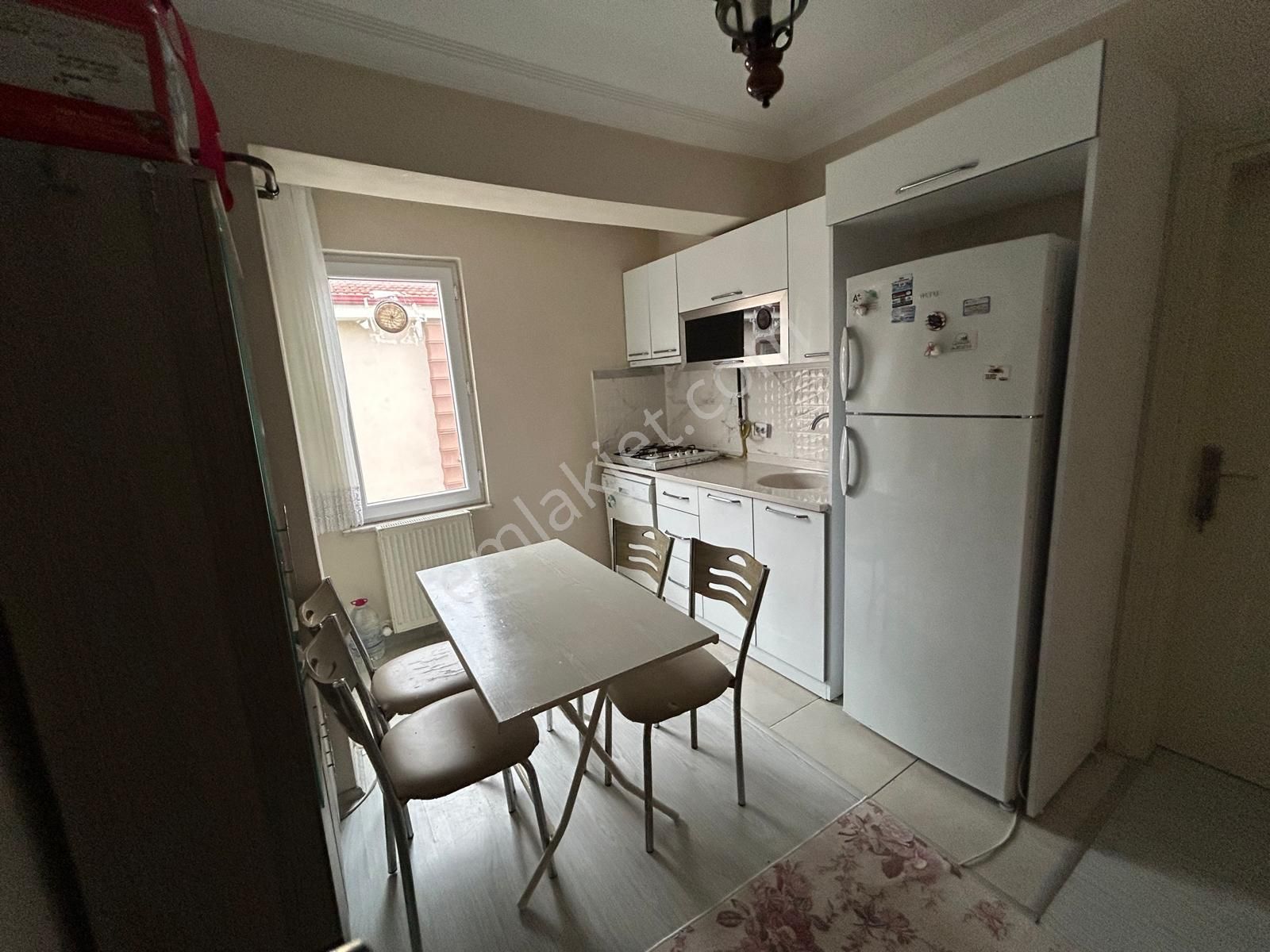 Karasu Yalı Mahallesinde 2+1, Komple Eşyalı, Ayrı Mutfaklı - Görsel 8