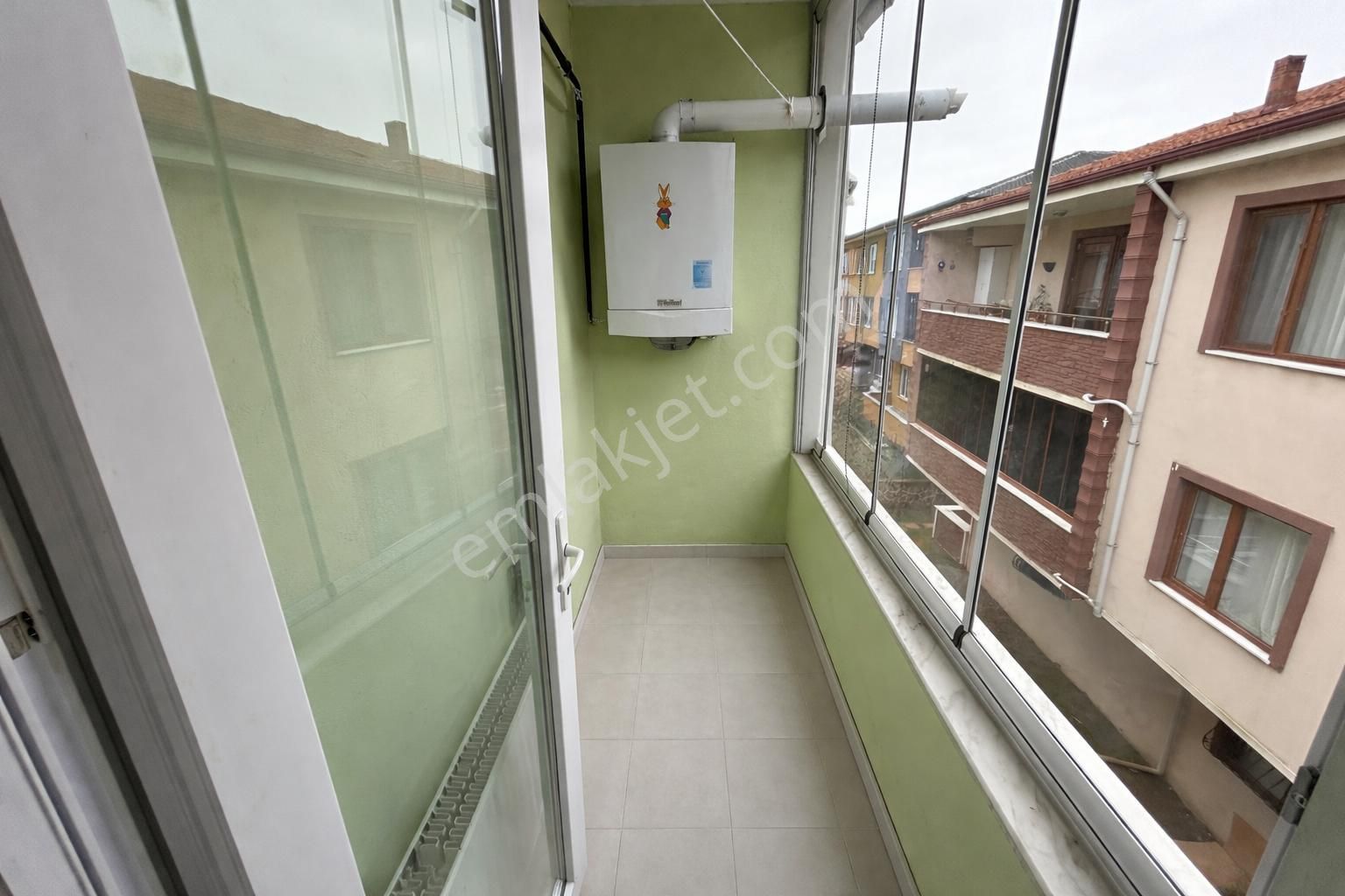 Karasu Yalı Mahallesinde 2+1, Komple Eşyalı, Ayrı Mutfaklı - Görsel 22
