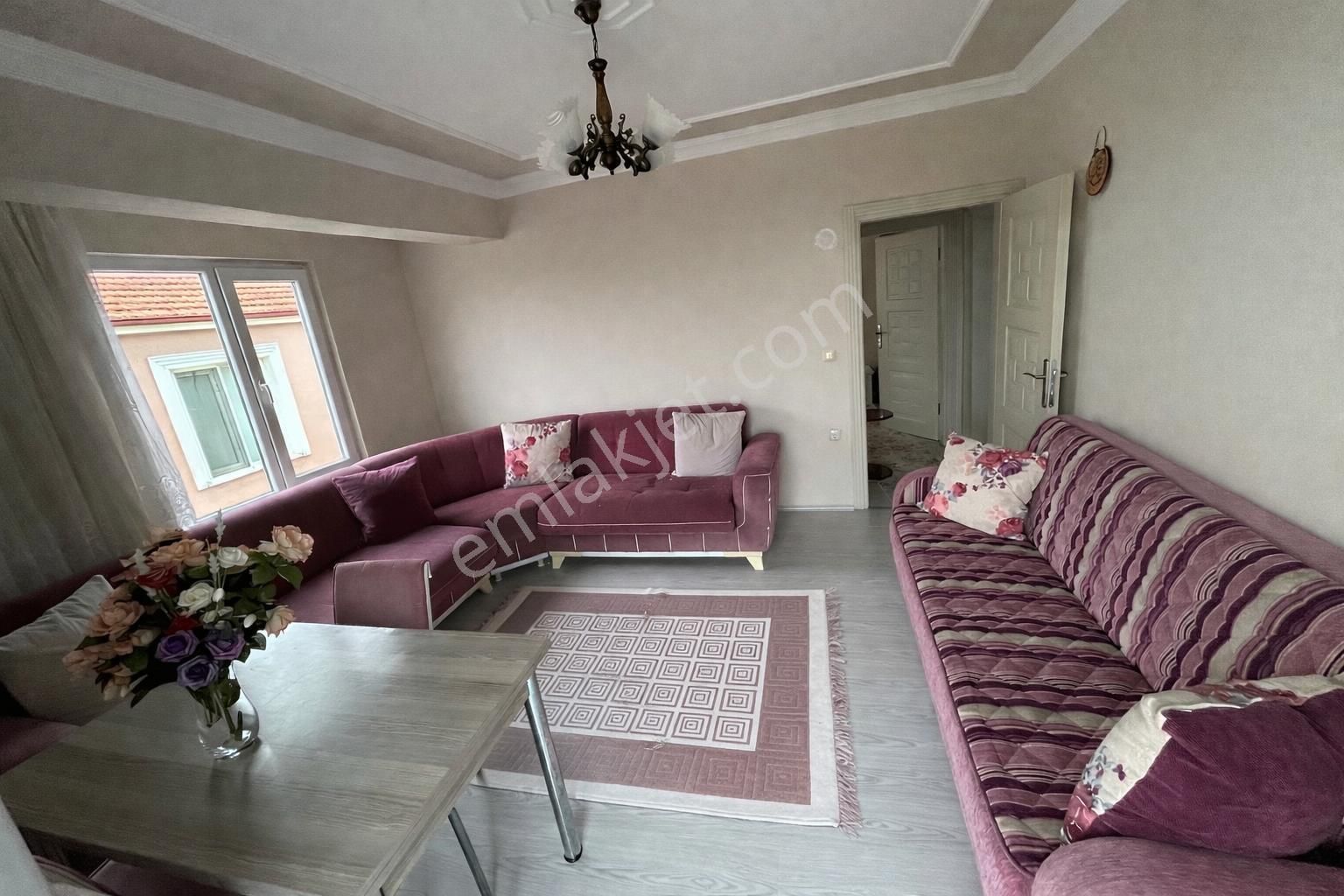 Karasu Yalı Mahallesinde 2+1, Komple Eşyalı, Ayrı Mutfaklı - Görsel 13