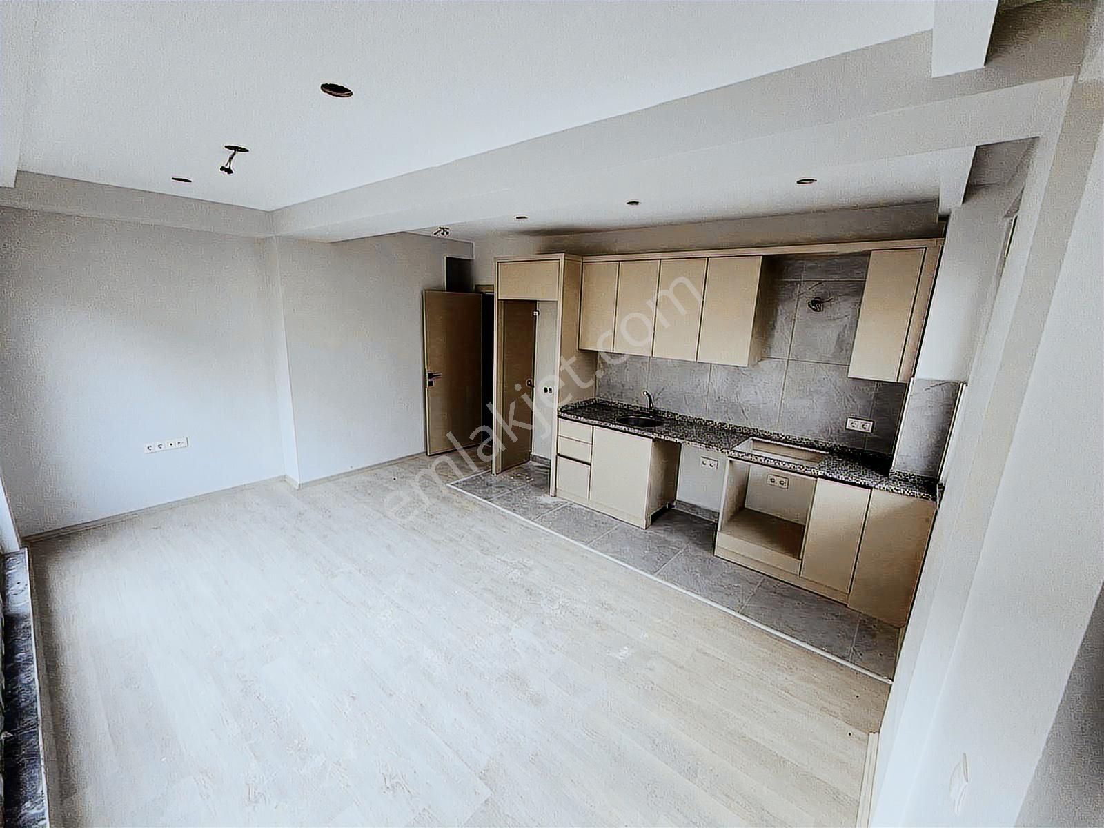 Işıklara Yürüme Mesafesinde Ara Kat Güney Cephe Sıfır 2+1 Daire - Görsel 7