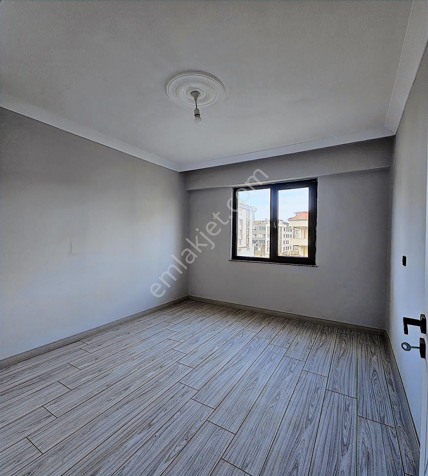 İstasyon Mah Havuzlu Sitede Satılık 3+1 Sıfır - Görsel 5