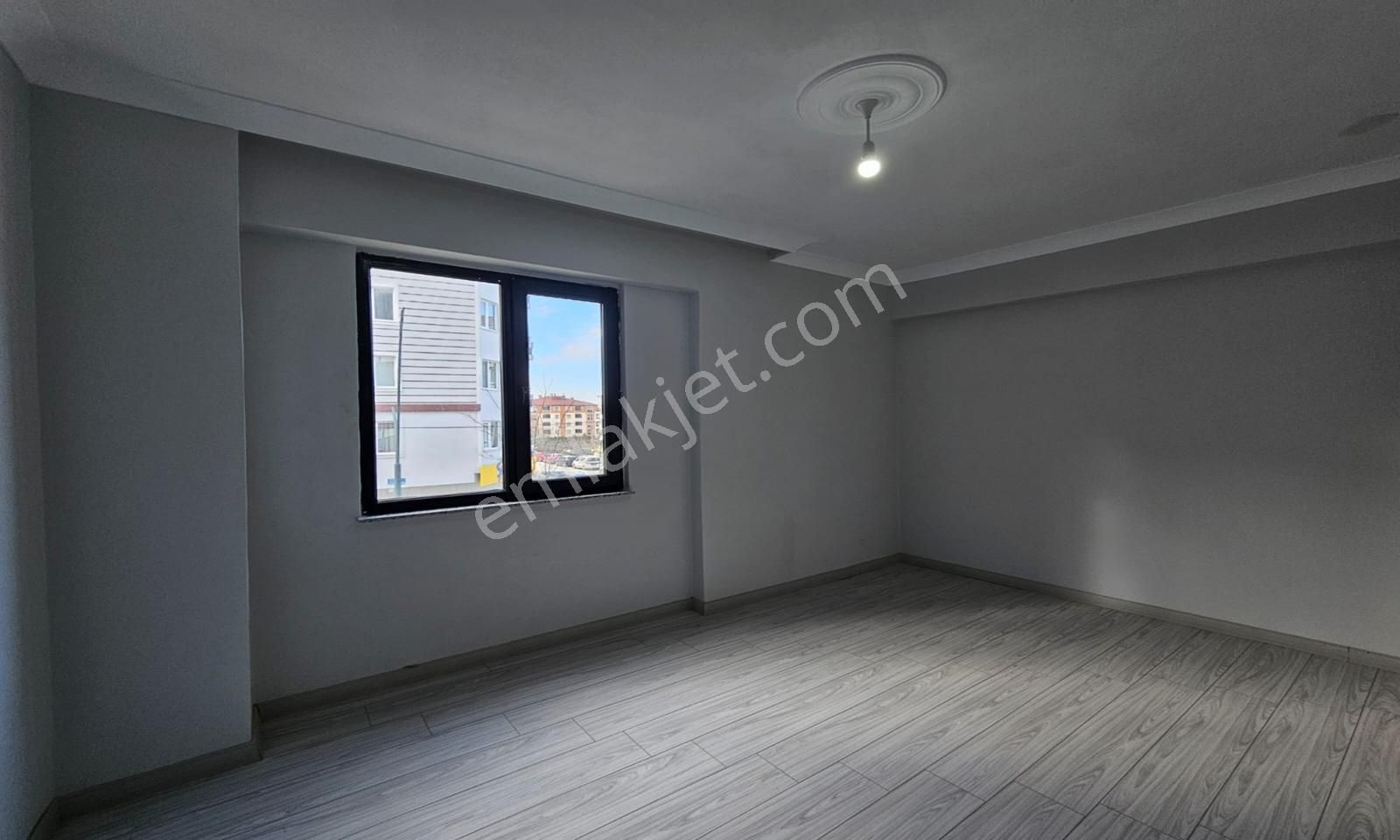 İstasyon Mah Havuzlu Sitede Satılık 3+1 Sıfır - Görsel 4