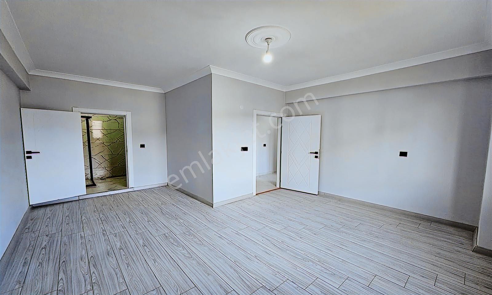 İstasyon Mah Havuzlu Sitede Satılık 3+1 Sıfır - Görsel 8