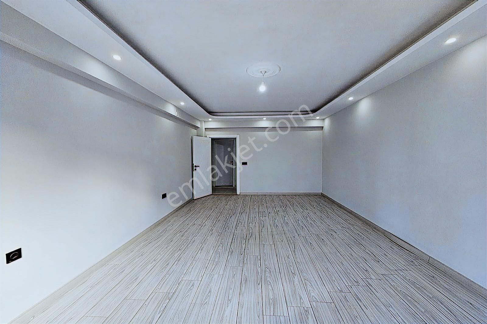 İstasyon Mah Havuzlu Sitede Satılık 3+1 Sıfır - Görsel 34