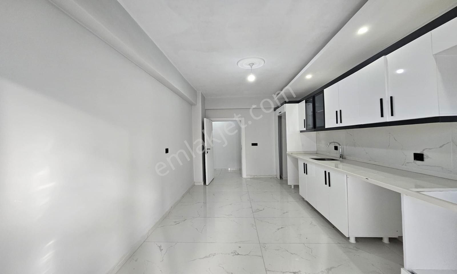 İstasyon Mah Havuzlu Sitede Satılık 3+1 Sıfır - Görsel 28