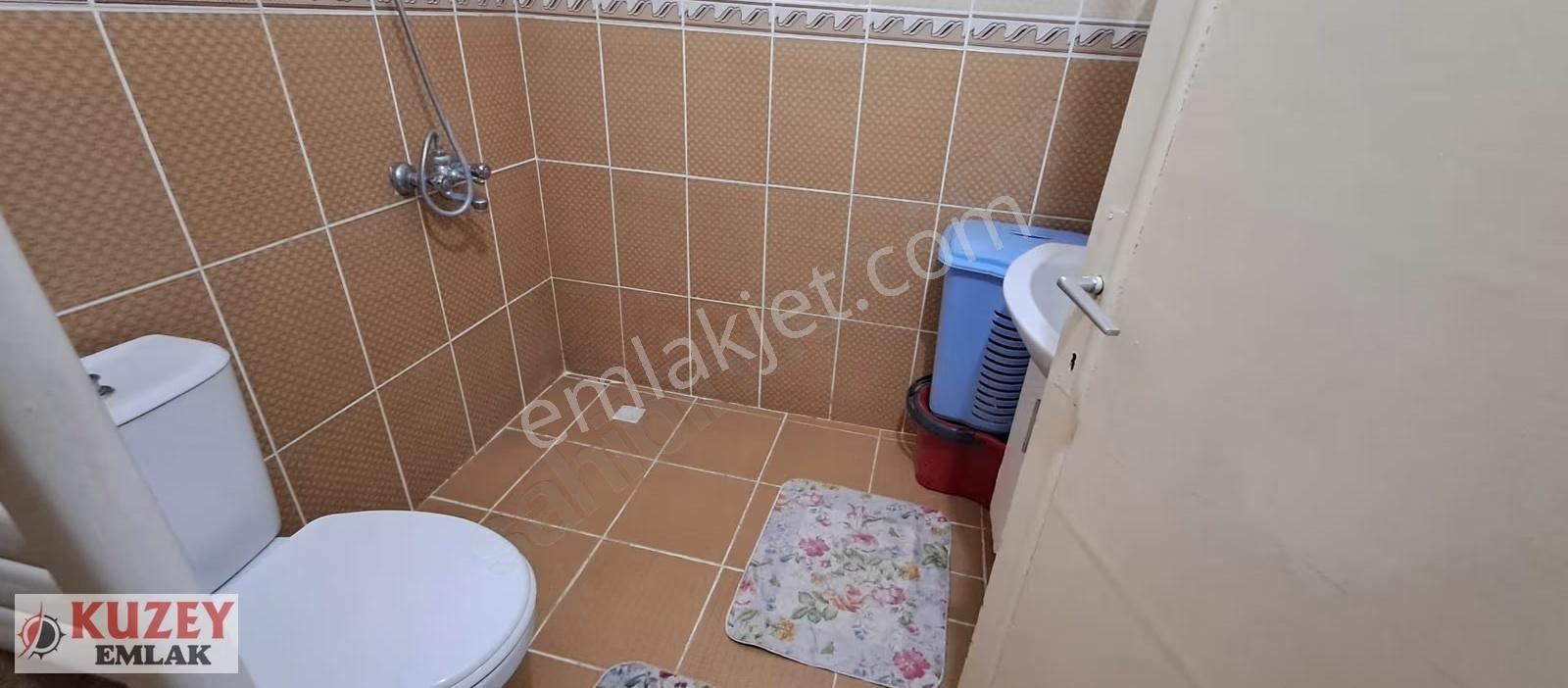 Kuzey Emlak'tan Demetevler'de 3+1 Geniş Metro Yakını Satılık - Görsel 2