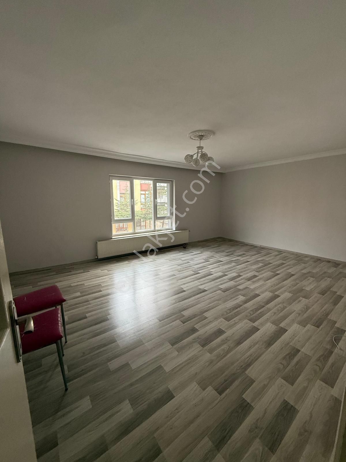 (3288) Çaldıran Da En Üst Kat Bağımsız Geniş M2 Fırsat Dairesi - Görsel 23